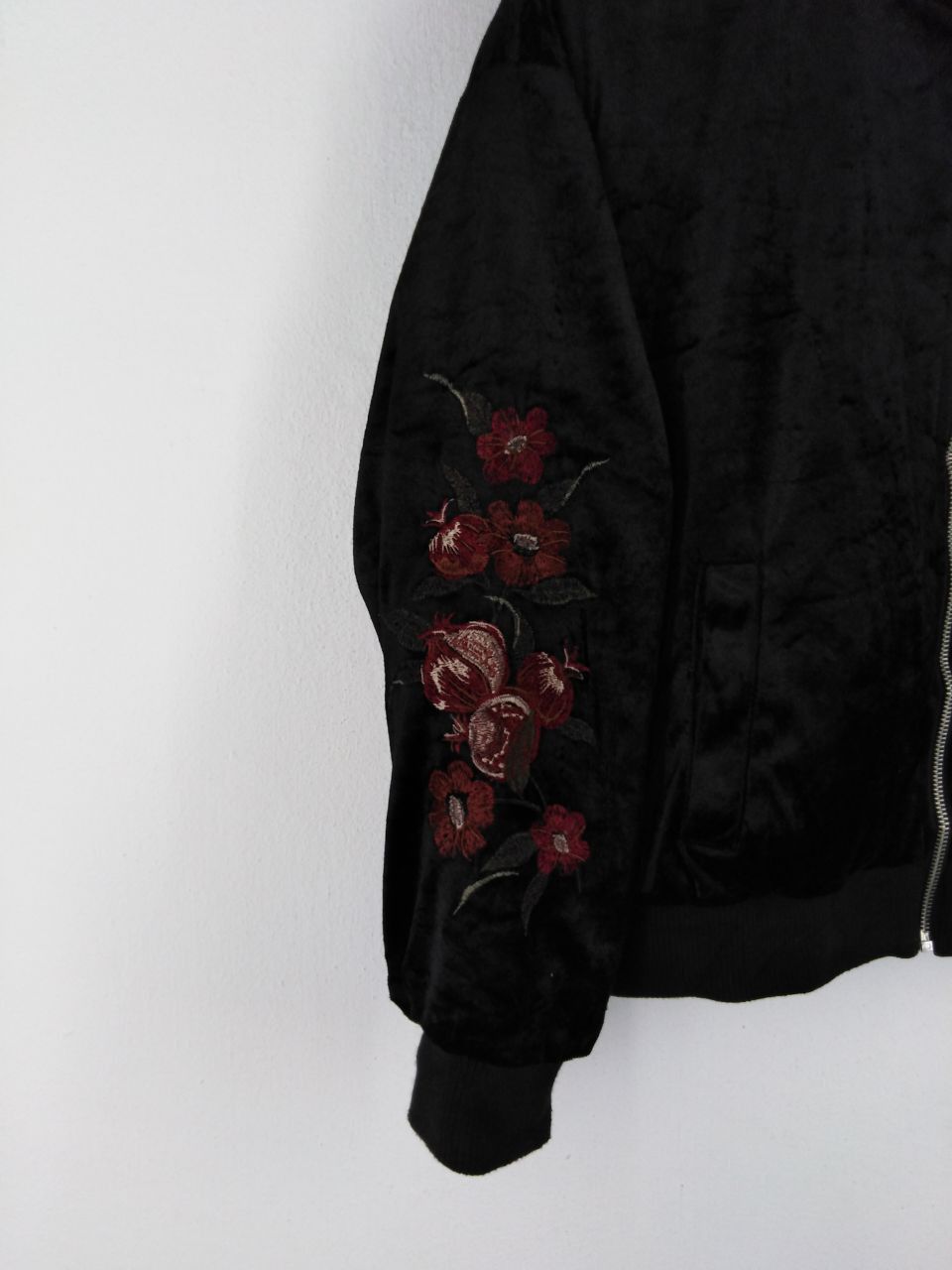 Japanese Brand FLORAL EMBOIDERY VELVET JACKET Size US M / EU 48-50 / 2 - 4 Thumbnail