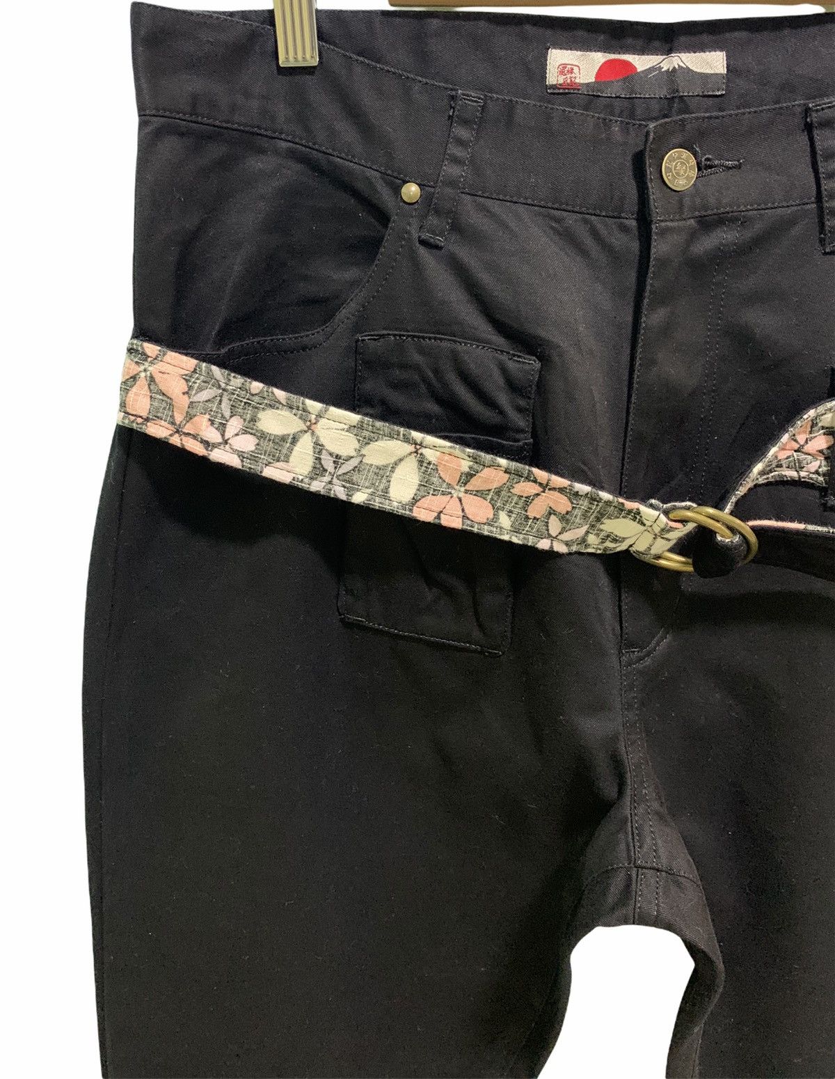 Japanese Brand Avant-garde Gemstone Multiple Pocket Pants Size US 32 / EU 48 - 8 Thumbnail