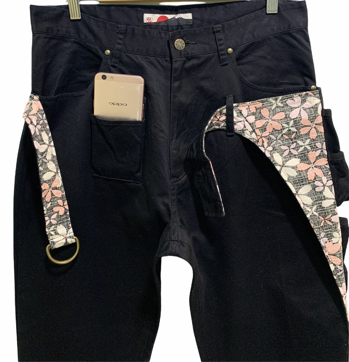 Japanese Brand Avant-garde Gemstone Multiple Pocket Pants Size US 32 / EU 48 - 7 Thumbnail