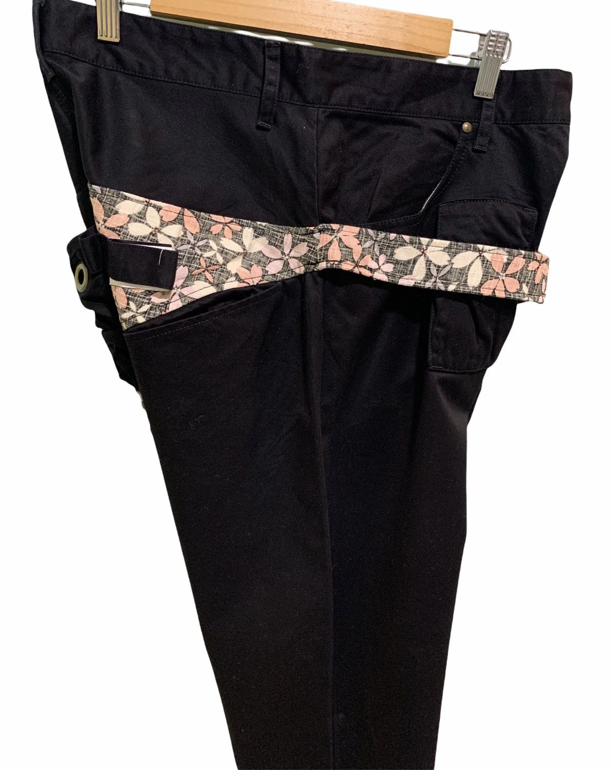Japanese Brand Avant-garde Gemstone Multiple Pocket Pants Size US 32 / EU 48 - 11 Thumbnail