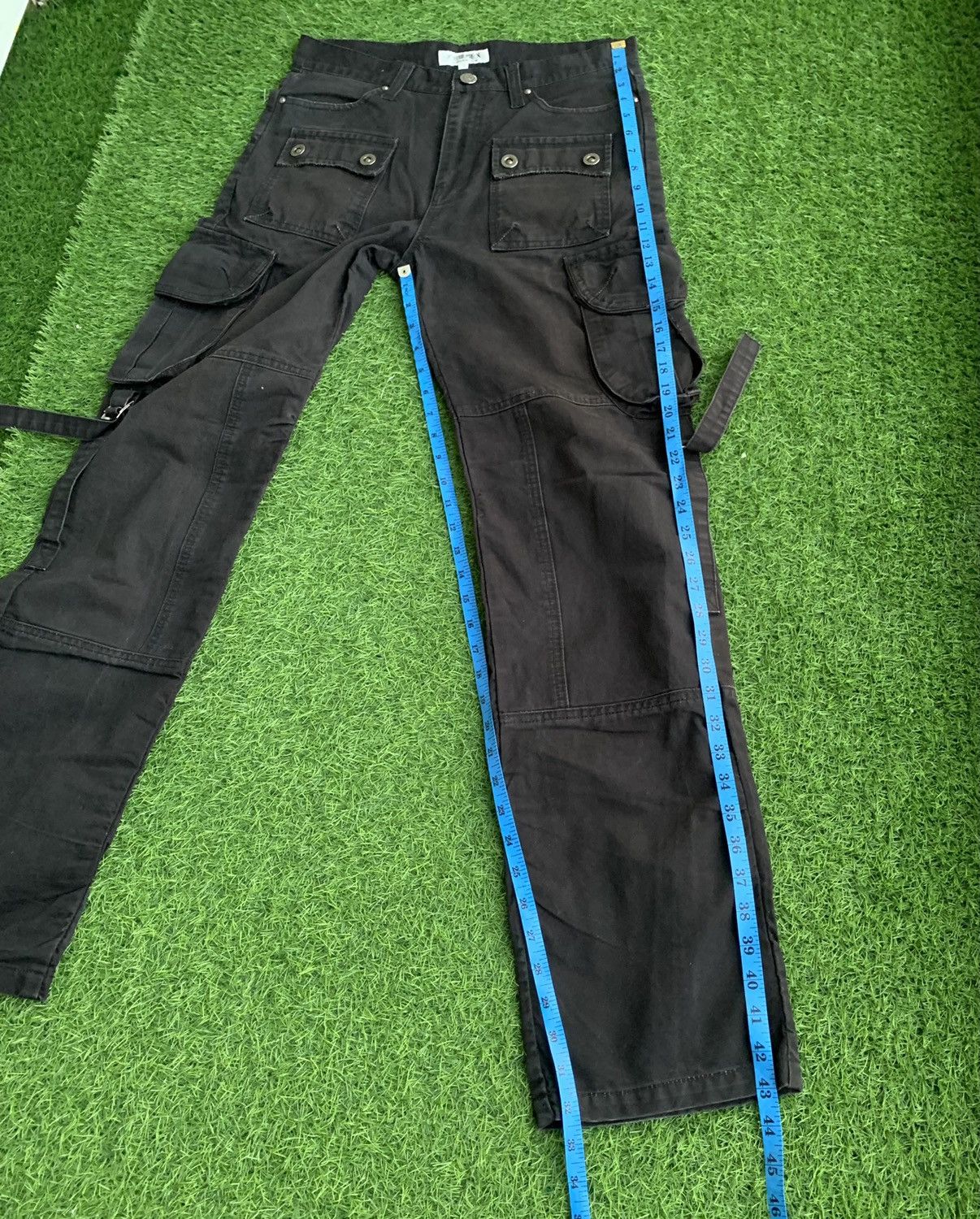 Japanese Brand Styled Multiple Pocket Lowbox Japane Brands Cargo Pants Size US 32 / EU 48 - 13 Thumbnail