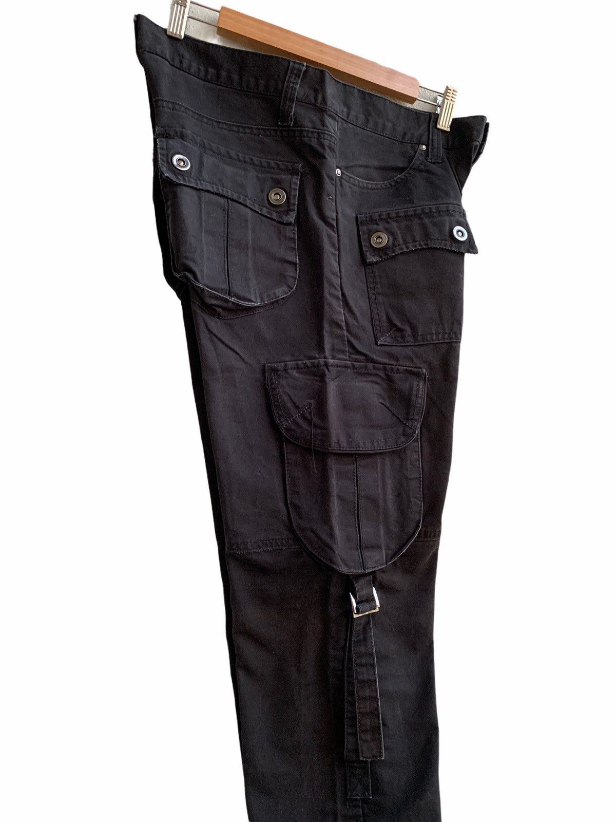 Japanese Brand Styled Multiple Pocket Lowbox Japane Brands Cargo Pants Size US 32 / EU 48 - 4 Thumbnail