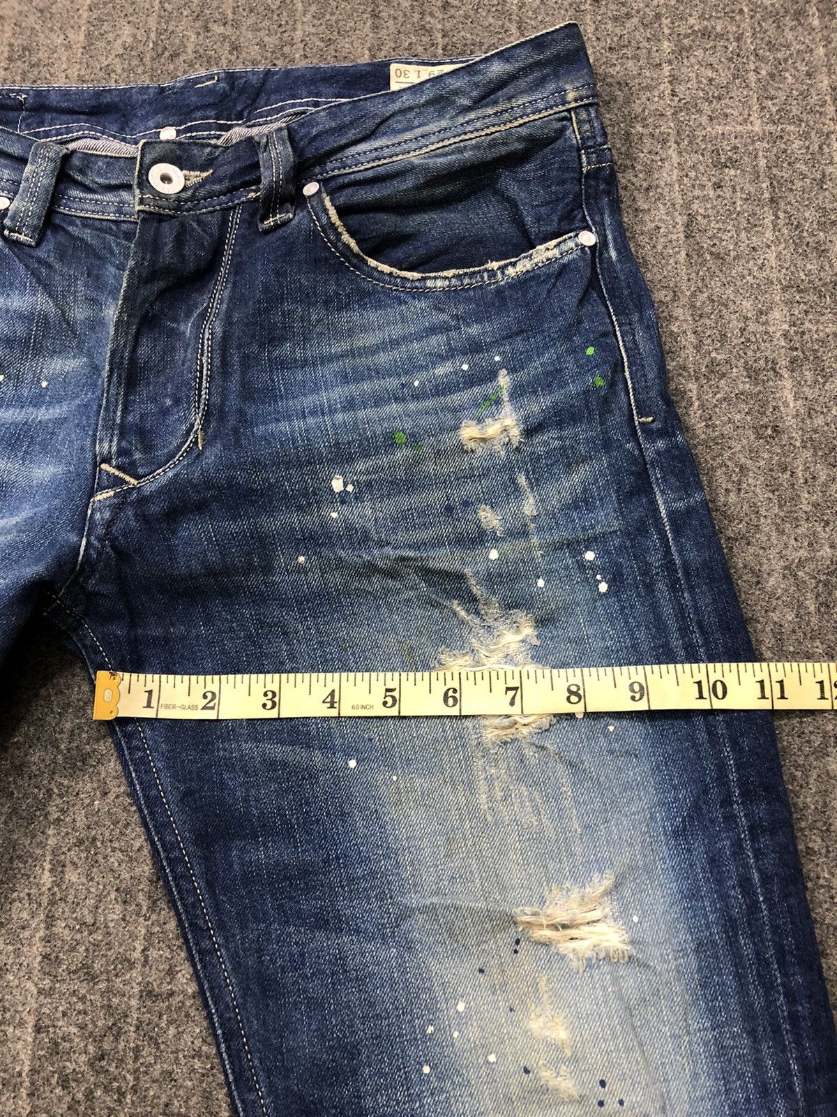 Diesel Vintage Diesel Larkee T DNA Dirty New Age Made in Italy Size US 30 / EU 46 - 13 Thumbnail
