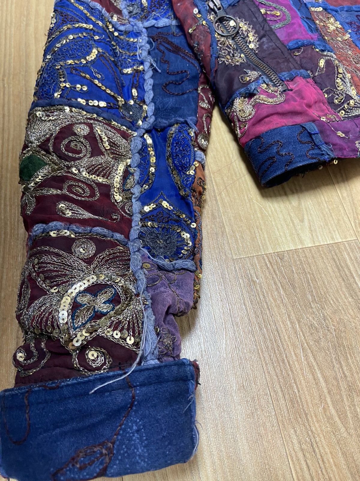 Jean Paul Gaultier M Jean paul gaultier ss99 Sequin patchwork silk denim jacket Size US M / EU 48-50 / 2 - 5 Thumbnail