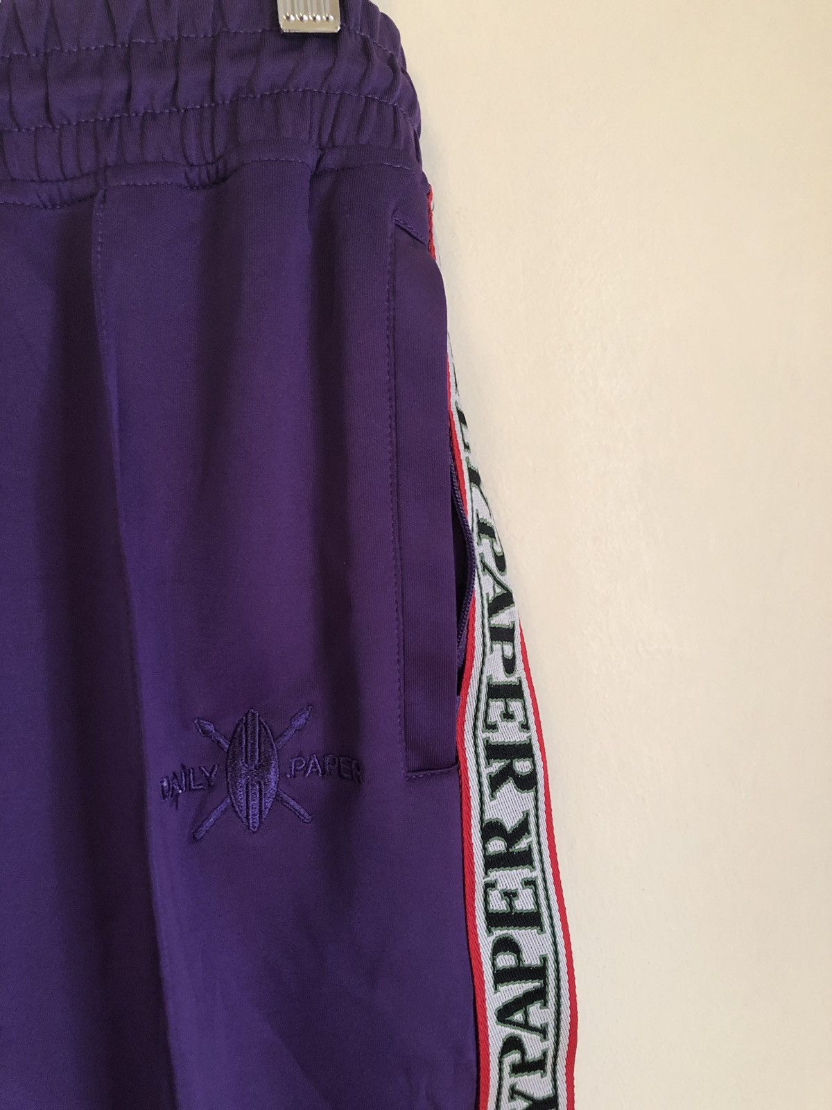 Daily Paper Daily Paper Purple side band track pants Size US 32 / EU 48 - 2 Thumbnail