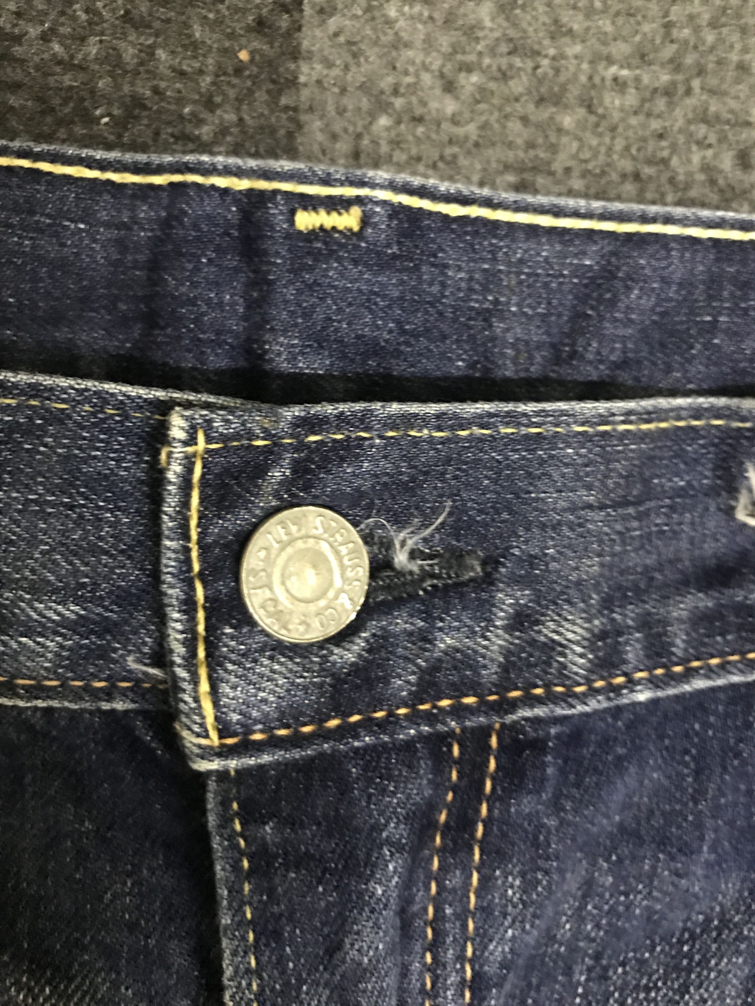 Levi's × Vintage VLEV124-Vtg Levis 505 Custom Distressed Jeans Size US 34 / EU 50 - 7 Thumbnail