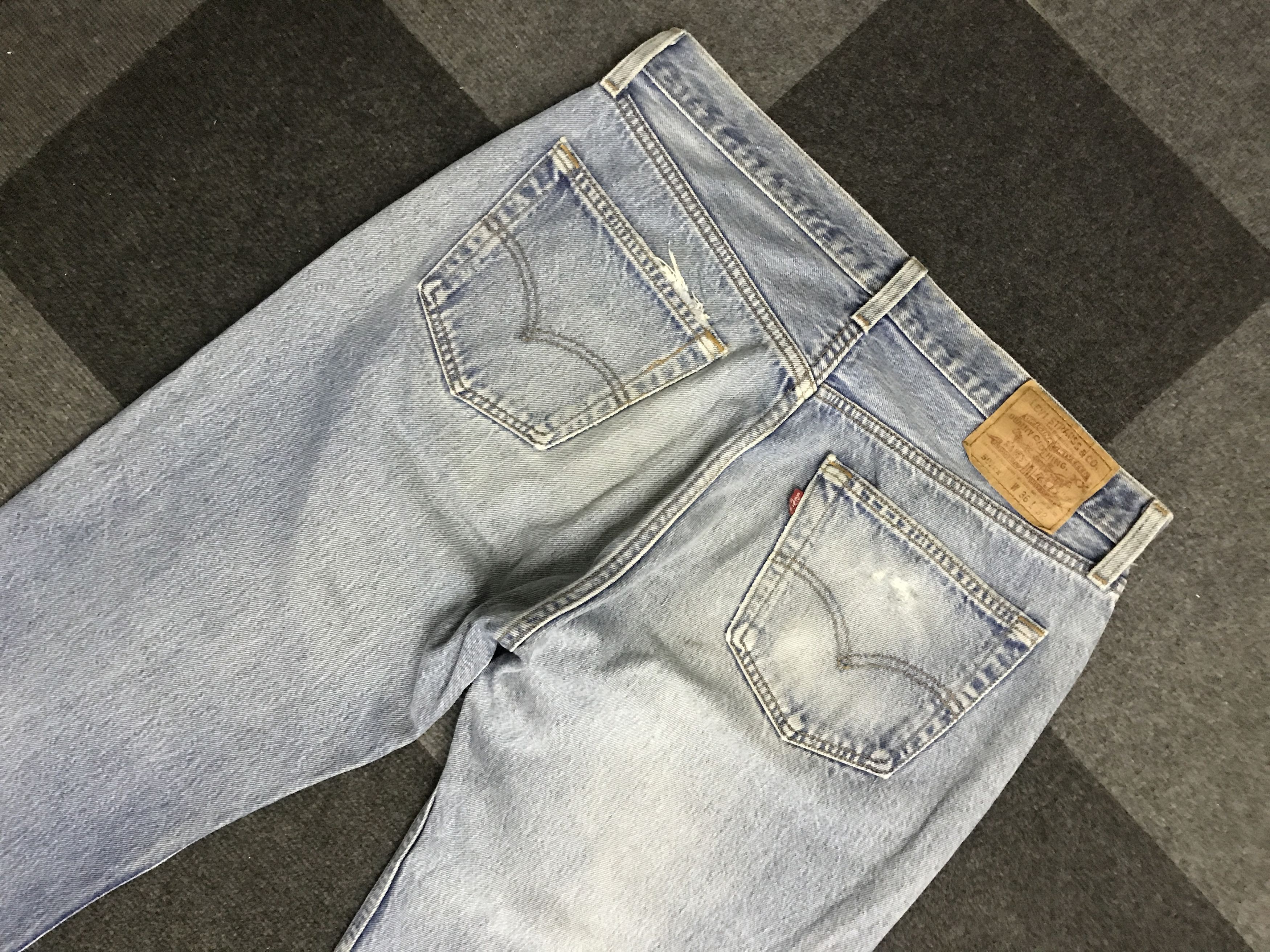 Levi's VL148-Vintage Levis 501xx Distreesed Light Wash Jeans Size US 34 / EU 50 - 10 Thumbnail