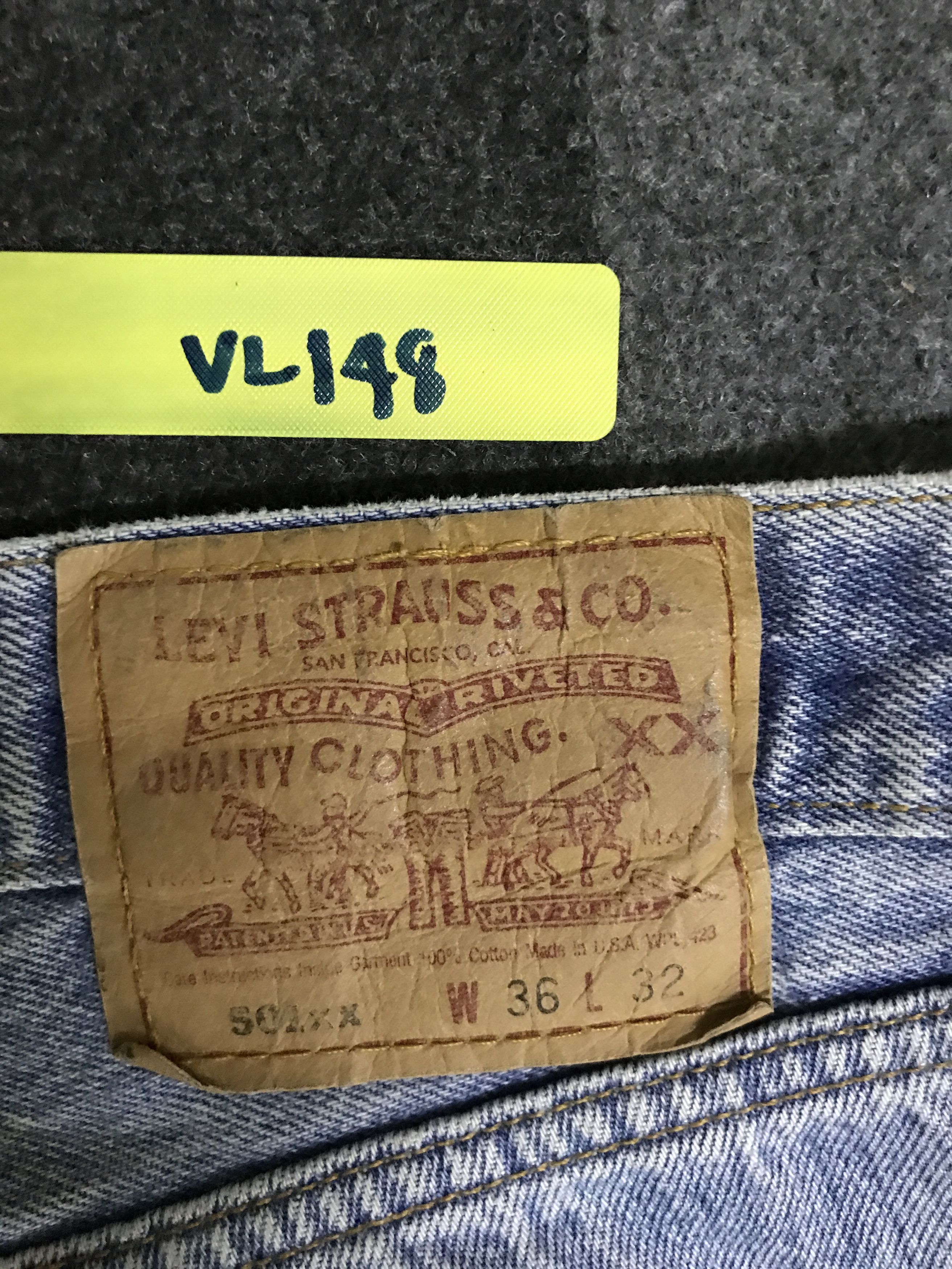 Levi's VL148-Vintage Levis 501xx Distreesed Light Wash Jeans Size US 34 / EU 50 - 16 Thumbnail