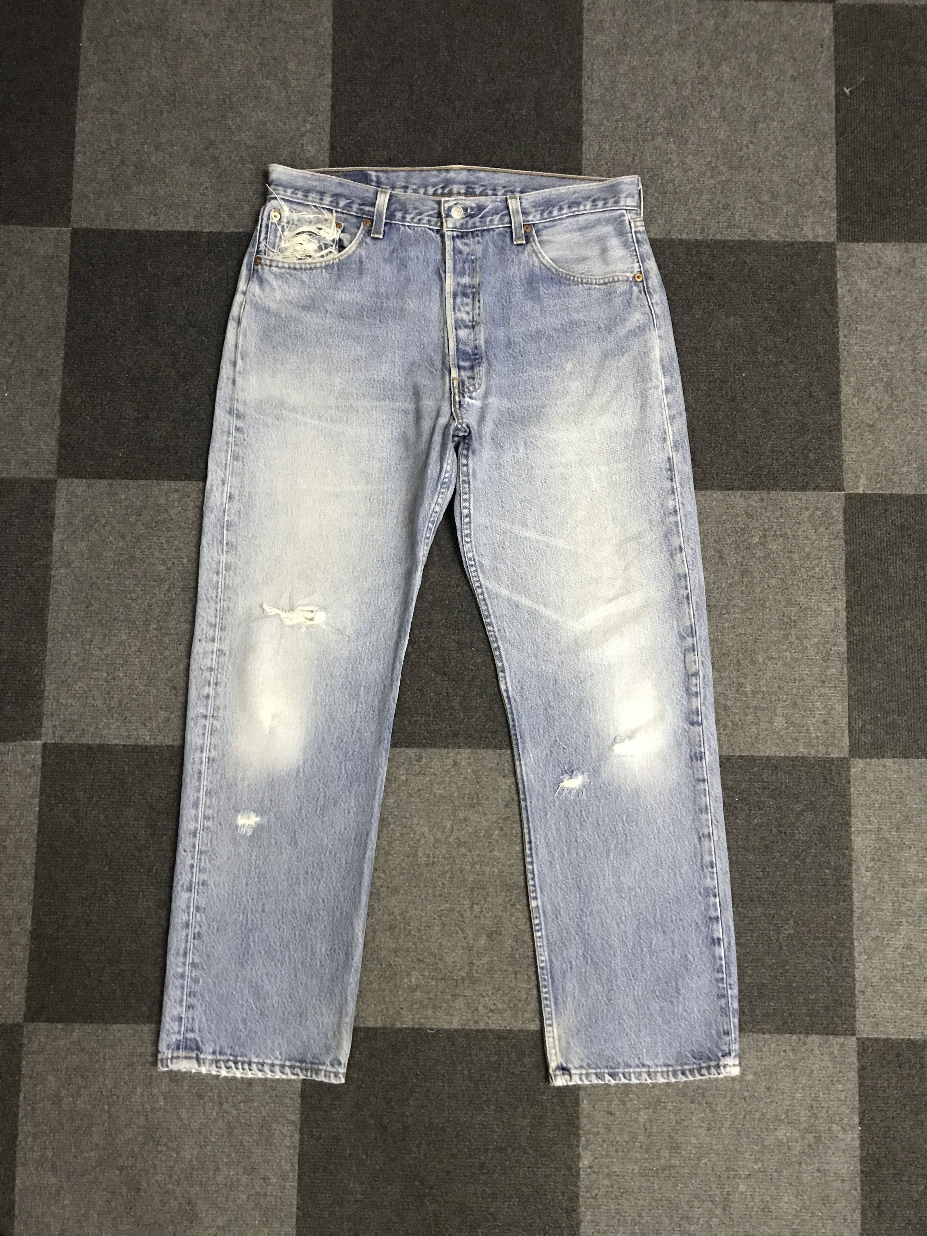 Levi's VL148-Vintage Levis 501xx Distreesed Light Wash Jeans Size US 34 / EU 50 - 1 Thumbnail