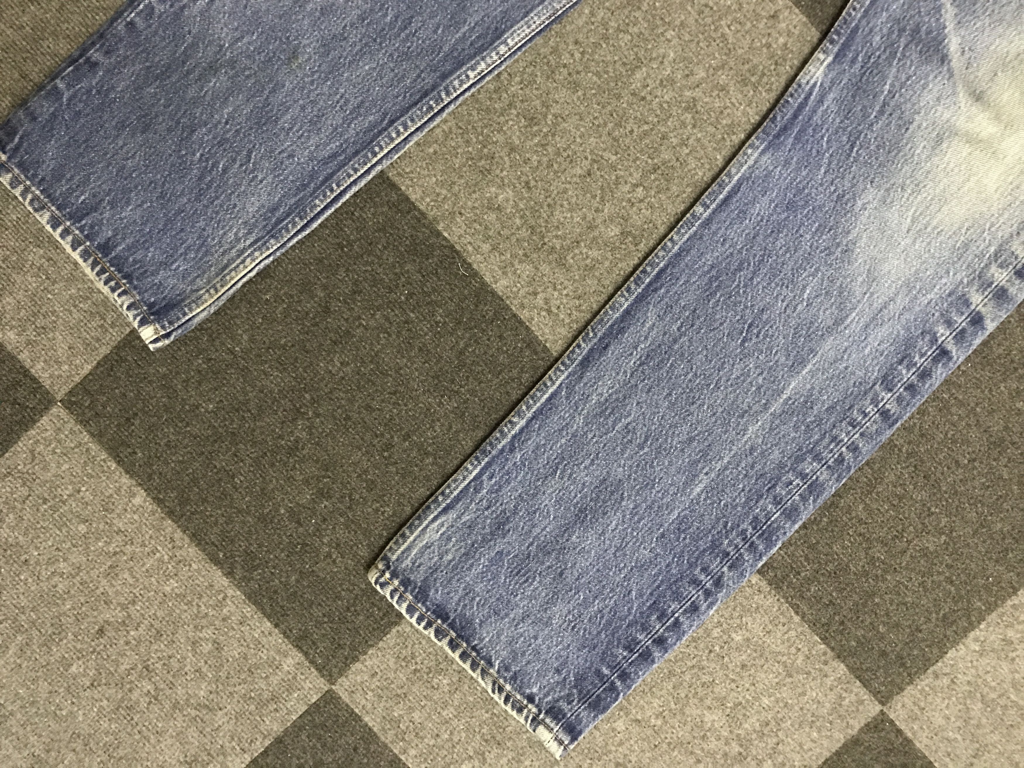Levi's VL150- Vintage Levis 501 Medium wash Jeans Size US 33 - 4 Thumbnail