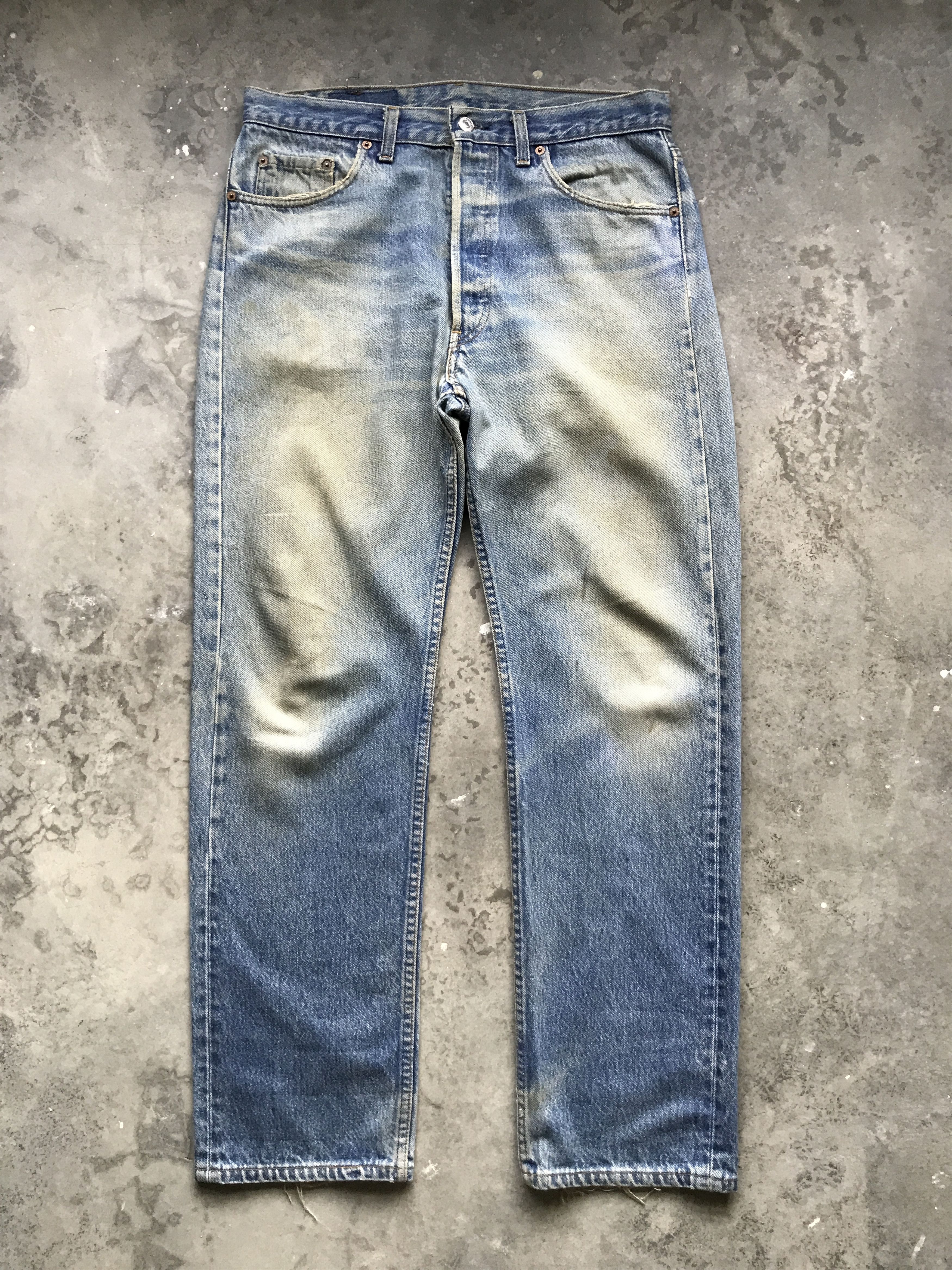 Levi's VLEV45 - Vintage 90s Levis 501xx Dirty Faded Jeans Size US 33 - 1 Thumbnail