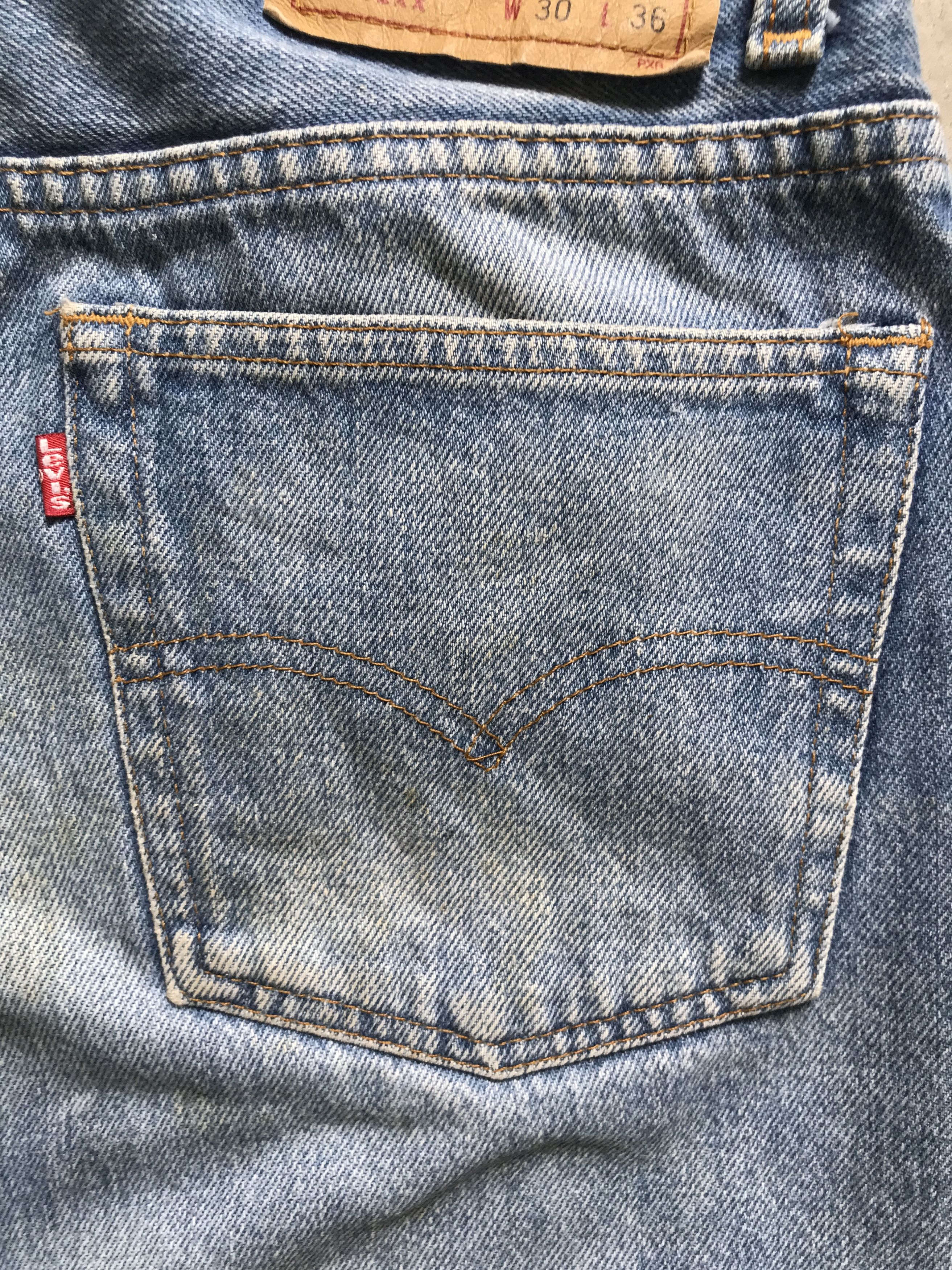 Levi's VLEV67 - Vintage Levis 501xx Light Wash Jeans Size US 28 / EU 44 - 13 Thumbnail