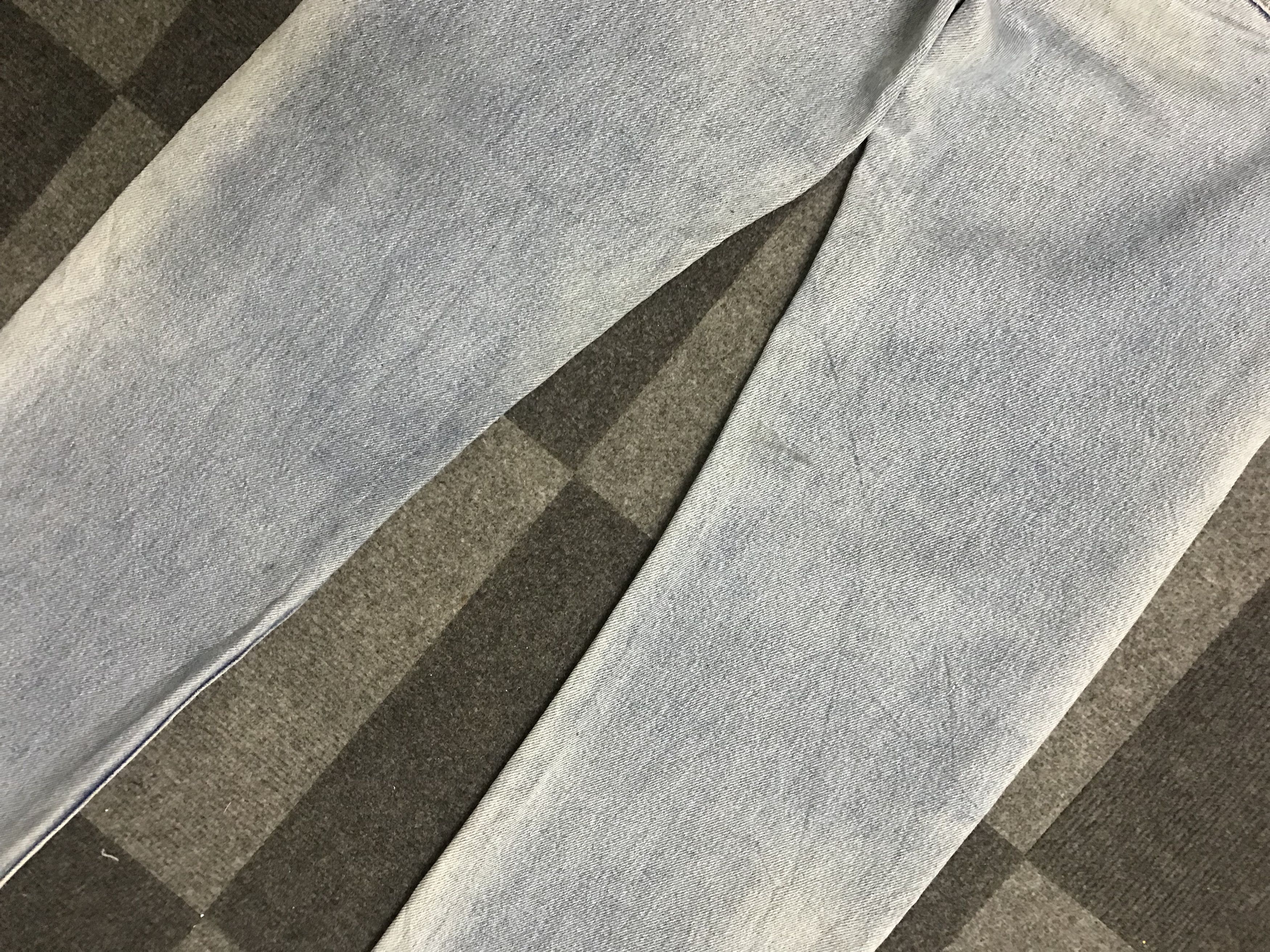 Levi's VLEV121-Vtg Levis 501 Distressed Light Wash Jeans Size US 28 / EU 44 - 12 Thumbnail