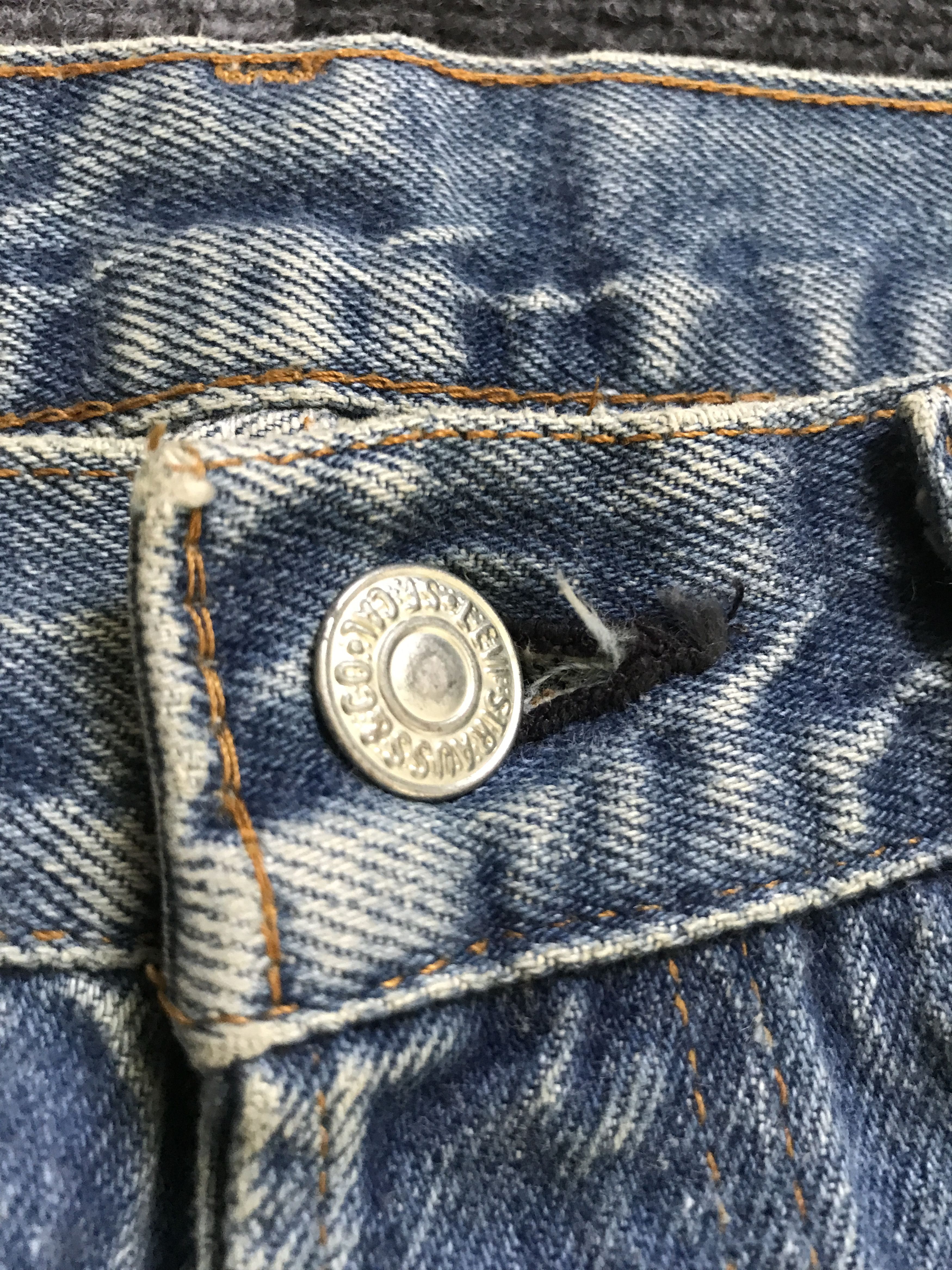 Levi's VLEV79 - Vintage Levis 501 Medium Wash Jeans Size US 31 - 7 Thumbnail