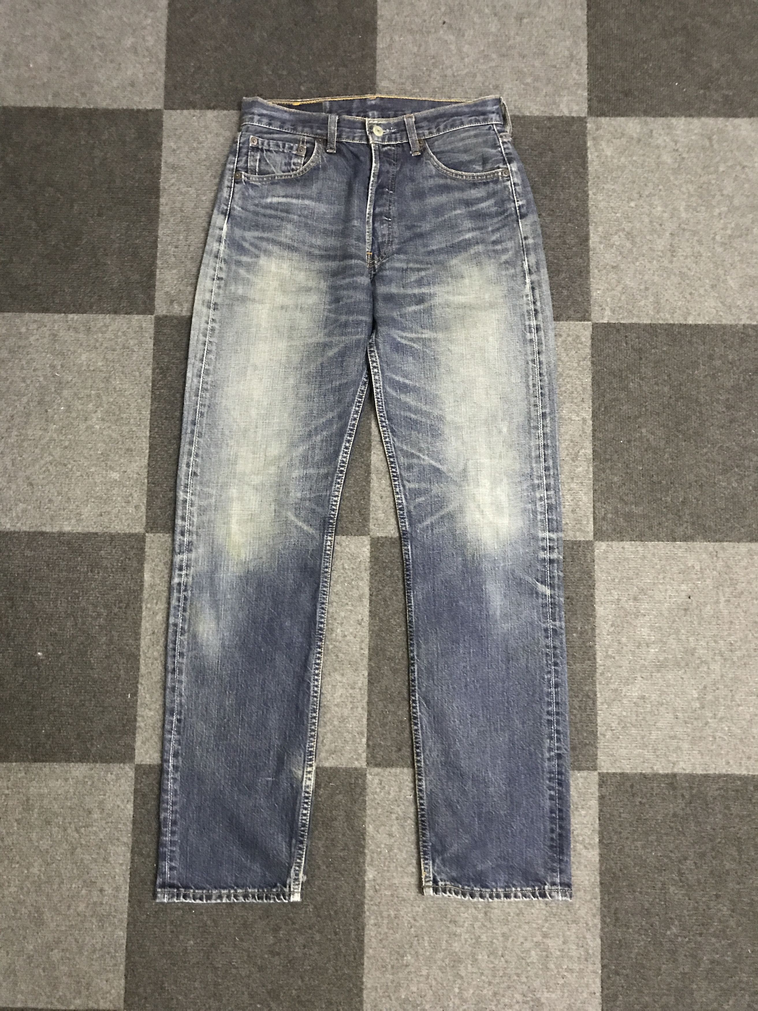 Levi's VLEV138-Vtg Levis 501 Medium Wash Jeans Size US 28 / EU 44 - 1 Thumbnail