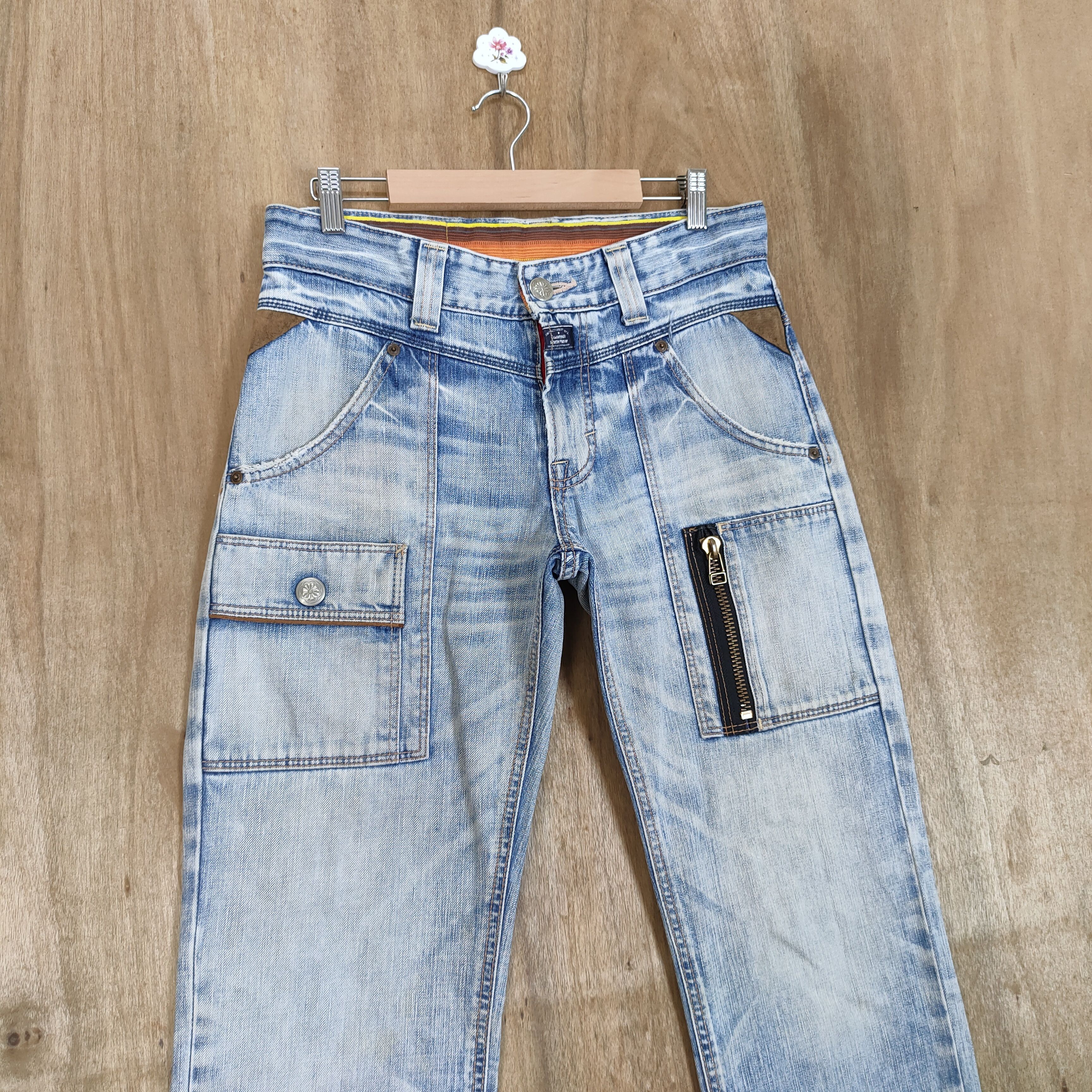 Edwin VINTAGE EDWIN FADED BLUE WASH JEAN CARGO PANTS Size US 32 / EU 48 - 5 Thumbnail