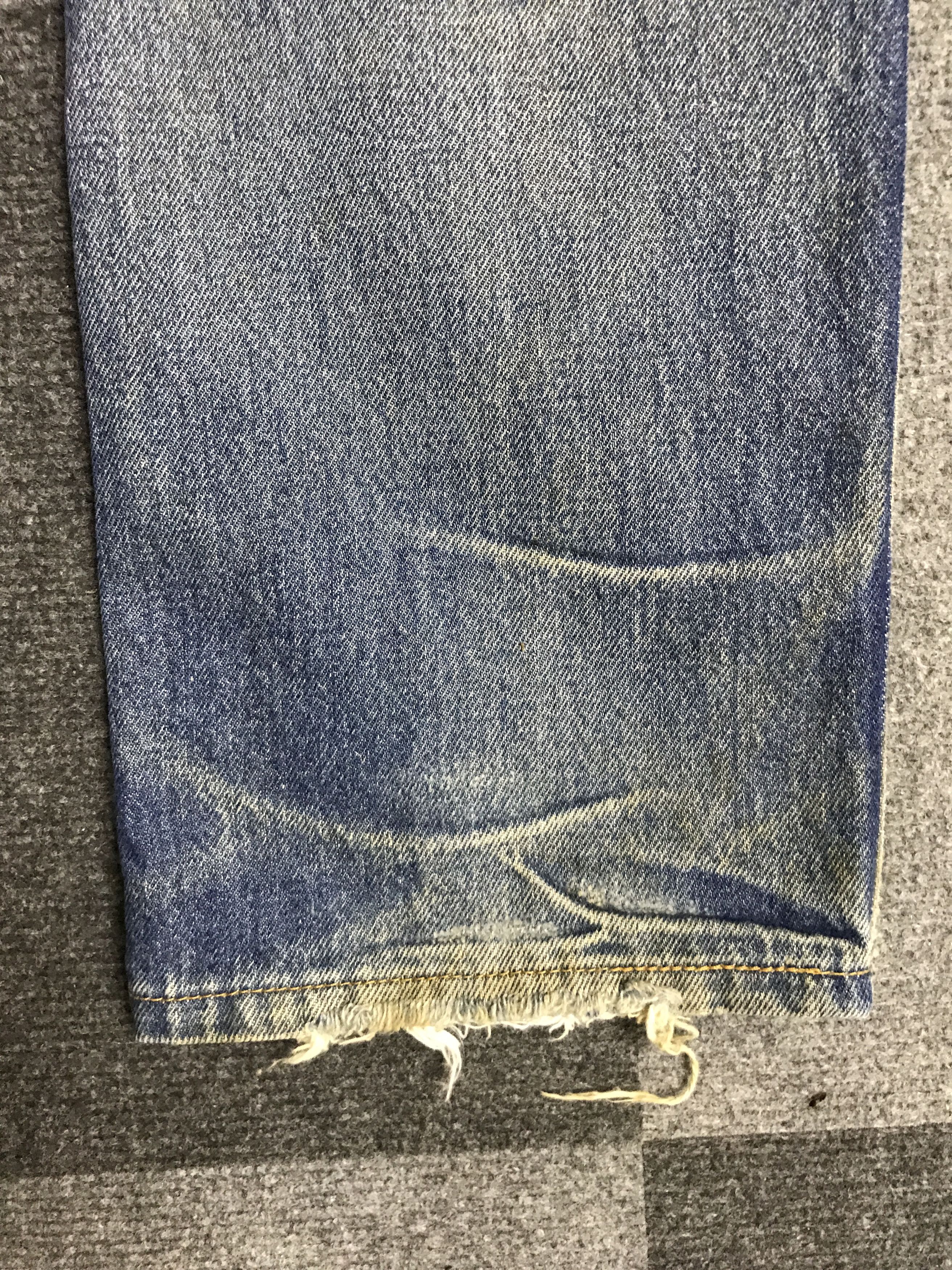 Levi's VL158-Vintage Levis 501 Dirty Distressed Jeans Size US 28 / EU 44 - 15 Thumbnail