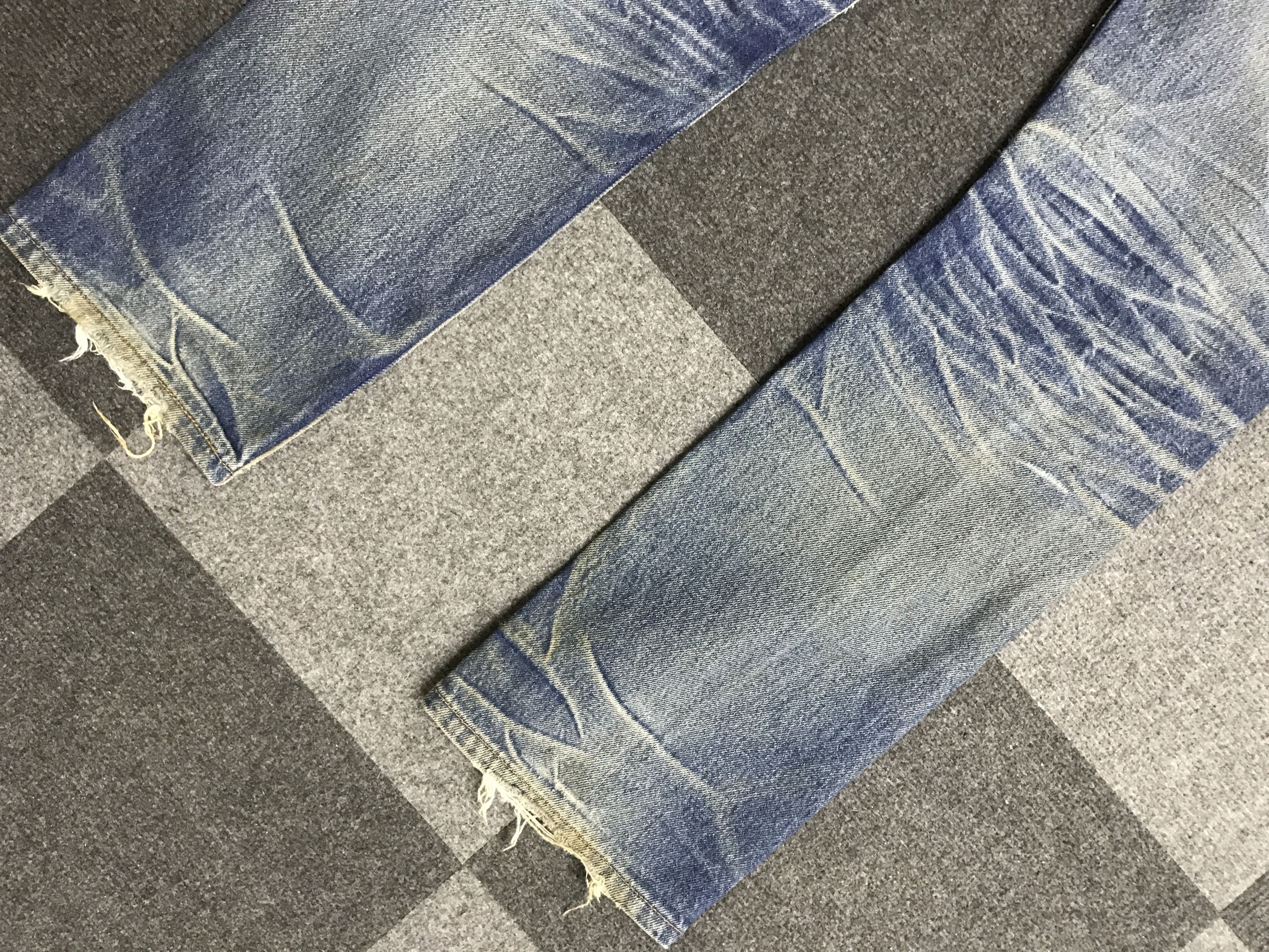Levi's VL158-Vintage Levis 501 Dirty Distressed Jeans Size US 28 / EU 44 - 14 Thumbnail