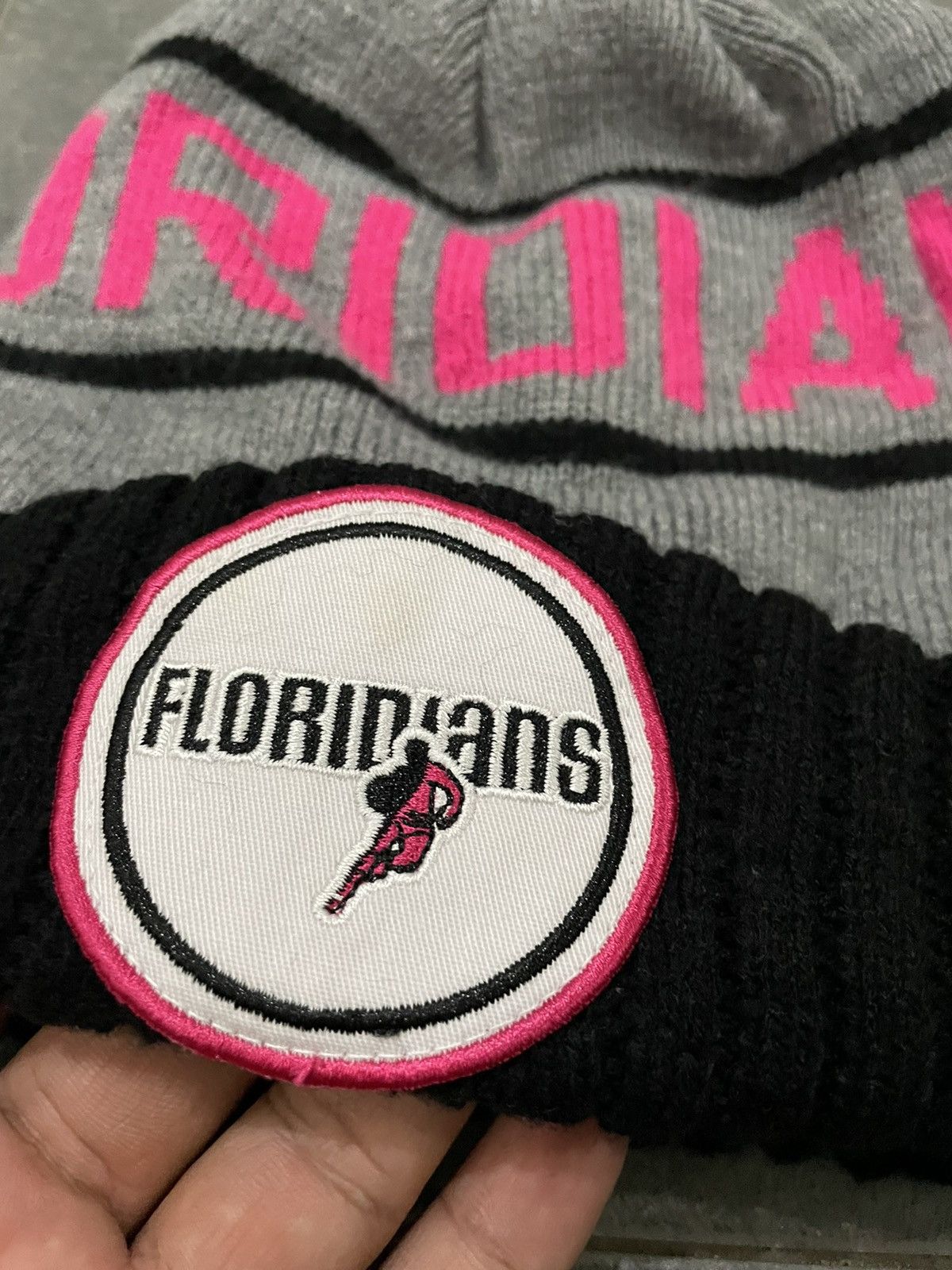 Mitchell & Ness FLODIRIANS BEANIE Size ONE SIZE - 3 Thumbnail