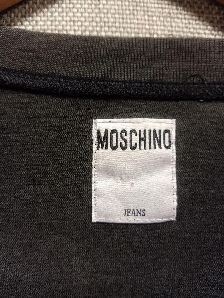 Moschino t shirt moschino jeans mooh!! Size US M / EU 48-50 / 2 - 3 Thumbnail