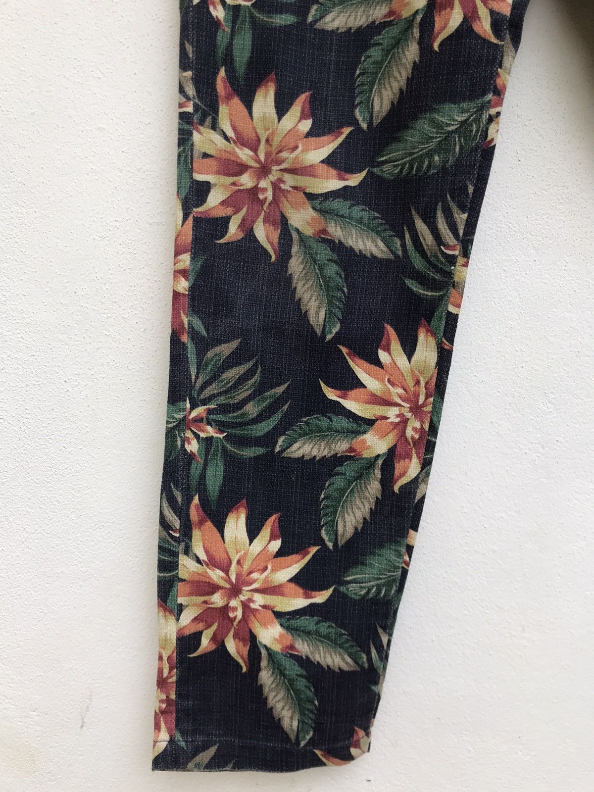 Indigo × Japanese Brand × NANO universe Rare🔥Nano Universe Indigo Sashiko Florals Flower Pants Size US 31 - 13 Thumbnail