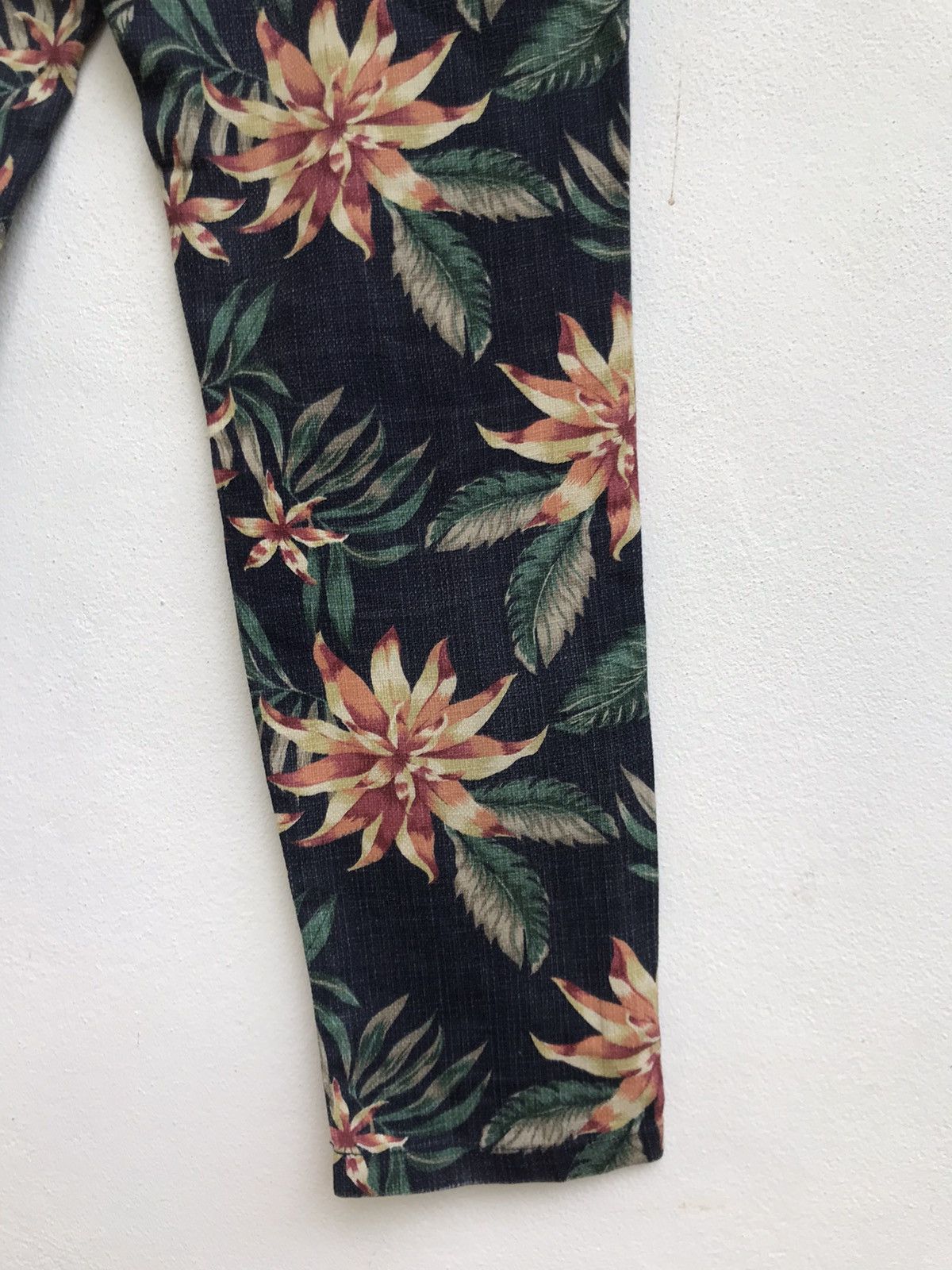 Indigo × Japanese Brand × NANO universe Rare🔥Nano Universe Indigo Sashiko Florals Flower Pants Size US 31 - 7 Thumbnail