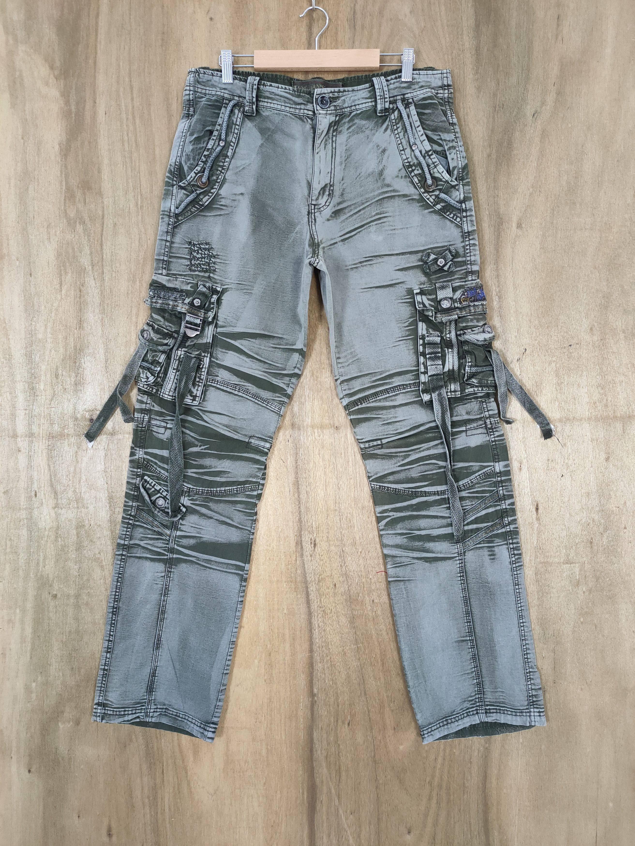 Japanese Brand VINTAGE JAPANESE BONDAGE FADED CARGO PANTS Size US 32 / EU 48 - 1 Thumbnail