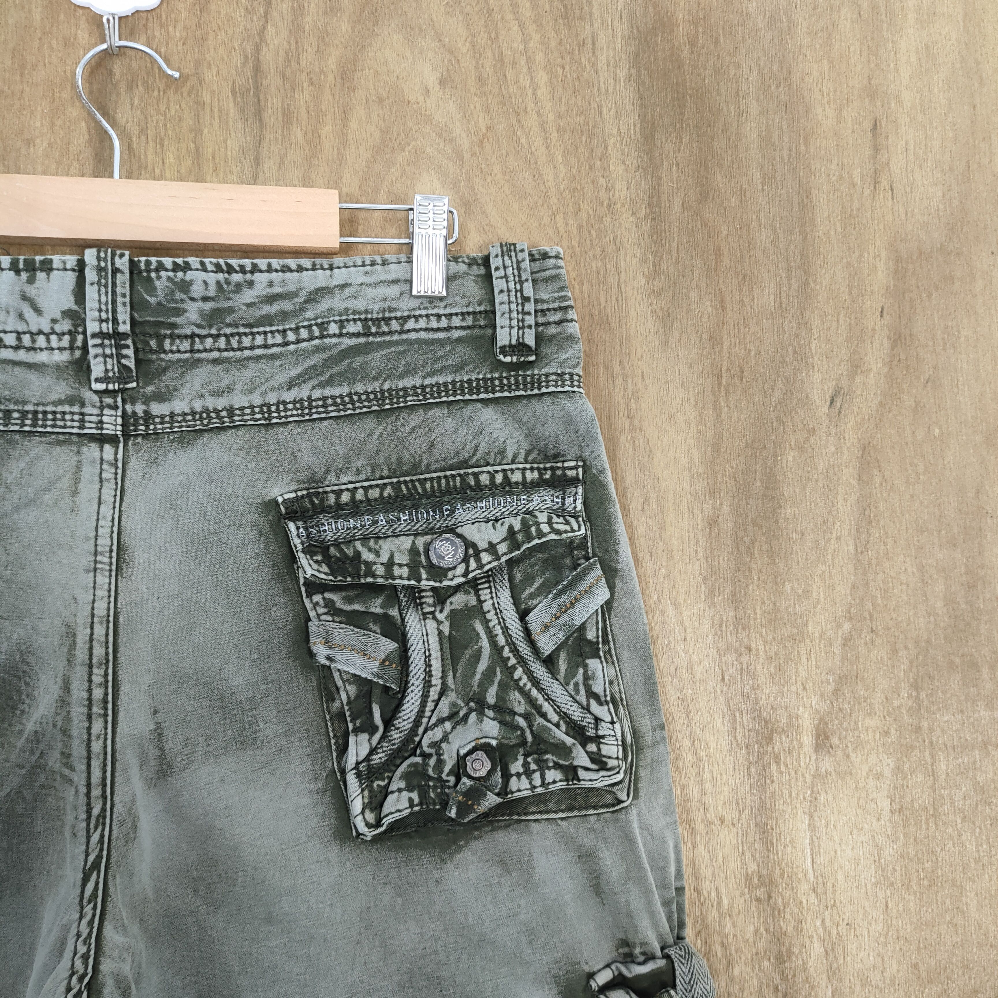Japanese Brand VINTAGE JAPANESE BONDAGE FADED CARGO PANTS Size US 32 / EU 48 - 13 Thumbnail