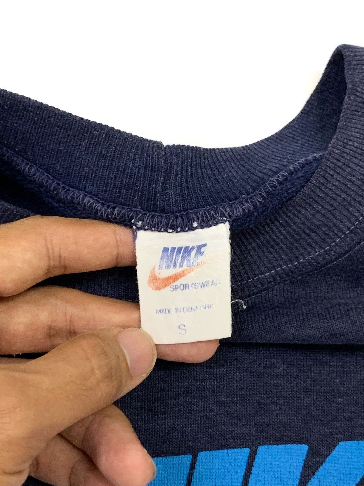 Nike OG Vintage Nike Swoosh Crewneck Sweatshirt Size US S / EU 44-46 / 1 - 5 Thumbnail