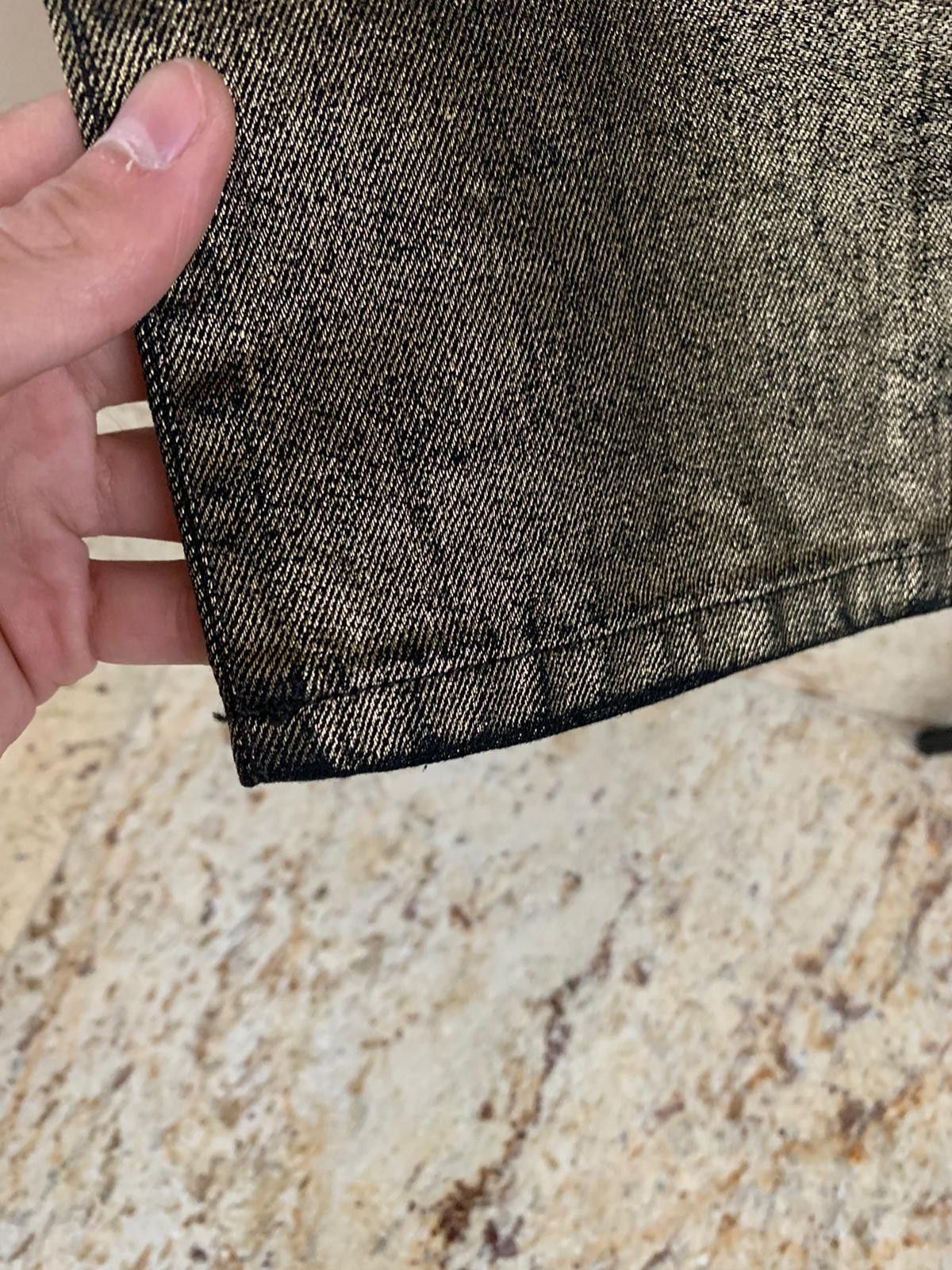 Saint Laurent Paris o1rshd1 D02 Denim in Gold Size US 26 / EU 42 - 13 Thumbnail