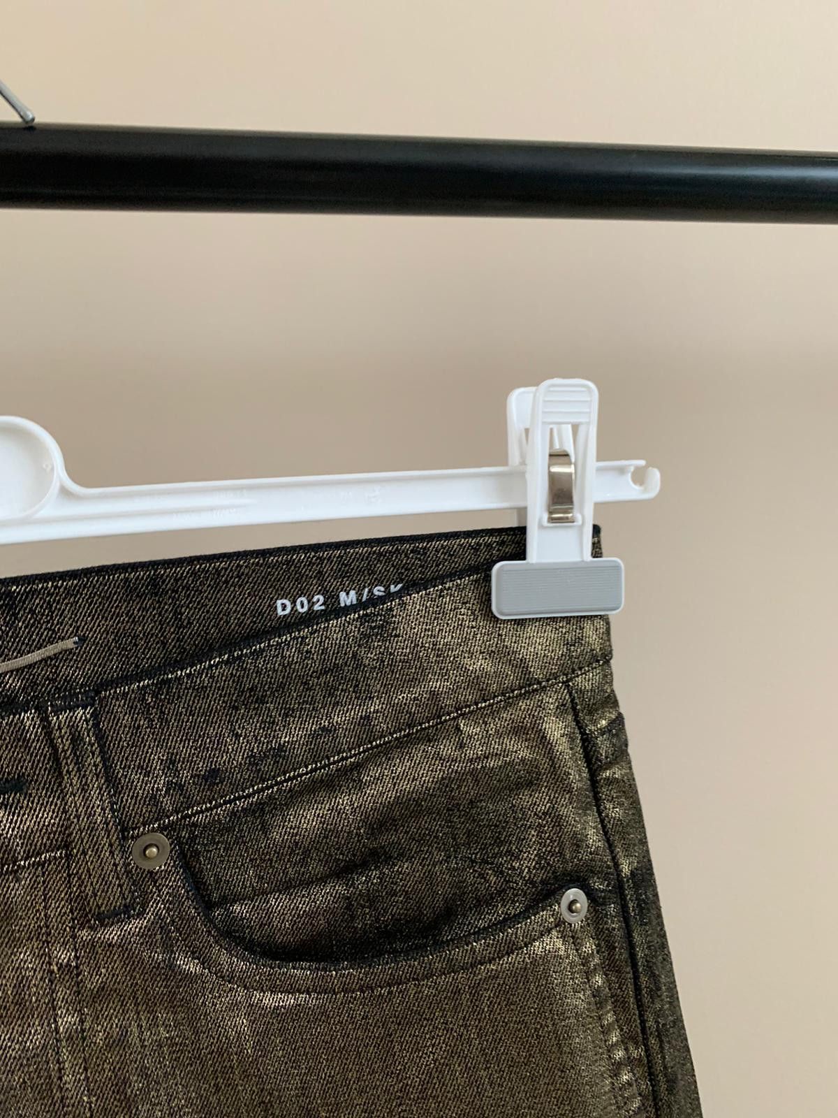 Saint Laurent Paris o1rshd1 D02 Denim in Gold Size US 26 / EU 42 - 3 Thumbnail
