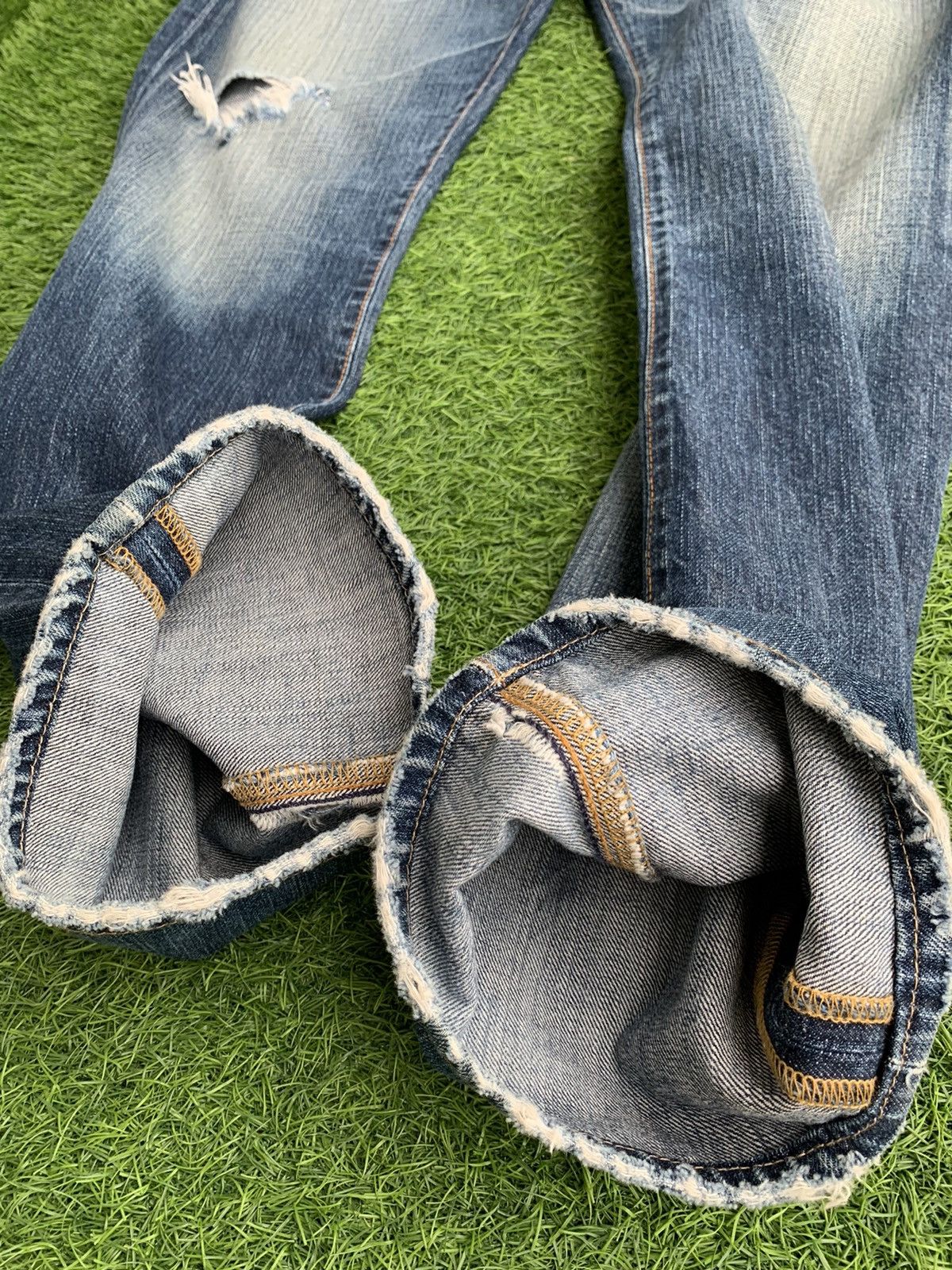 AG Adriano Goldschmied AG Adriana GoldSchmied Butler program Distroyed Denim Size US 32 / EU 48 - 12 Thumbnail