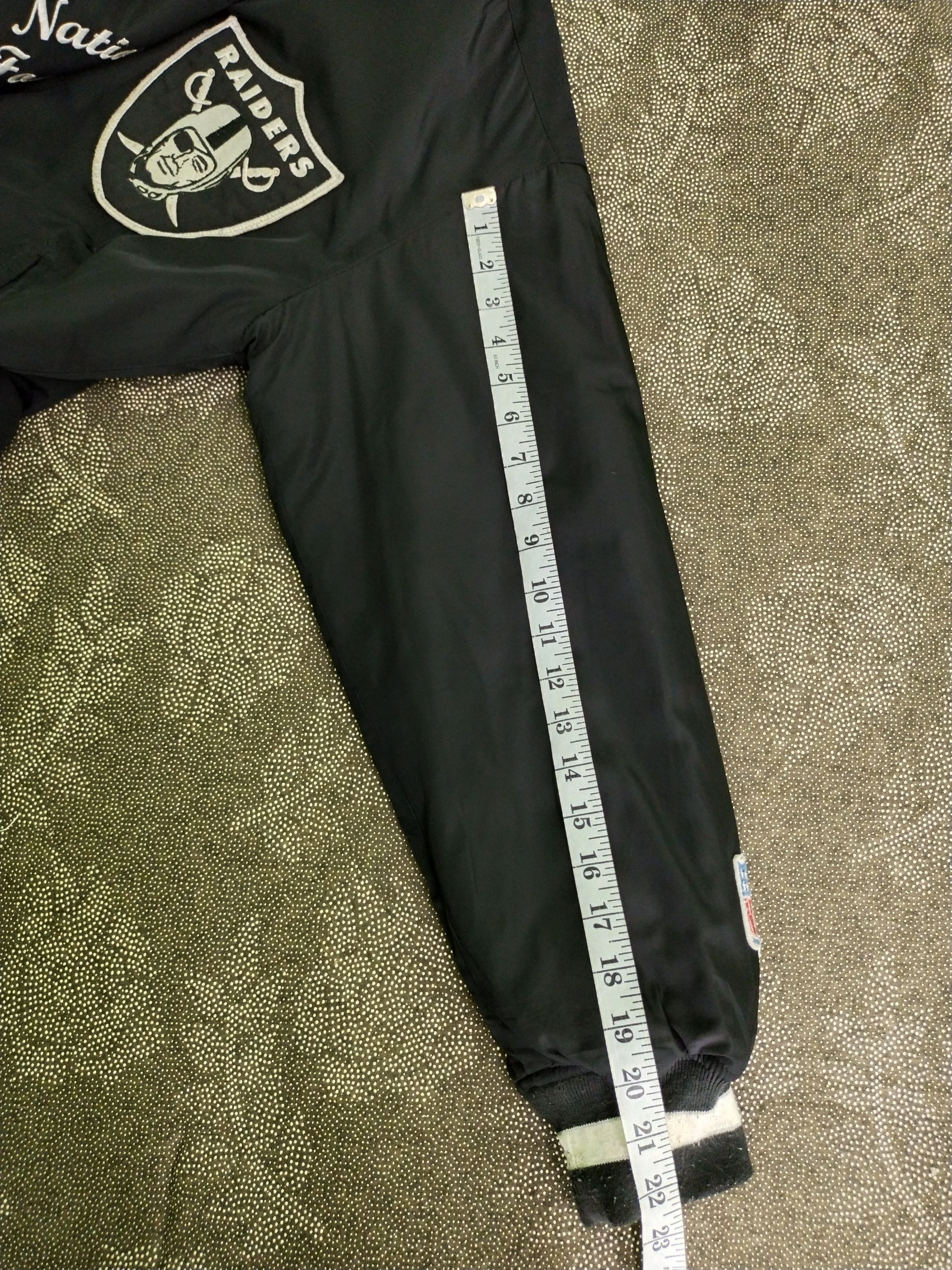 NFL VINTAGE NFL RAIDERS BOMBER JACKET Size US L / EU 52-54 / 3 - 18 Thumbnail