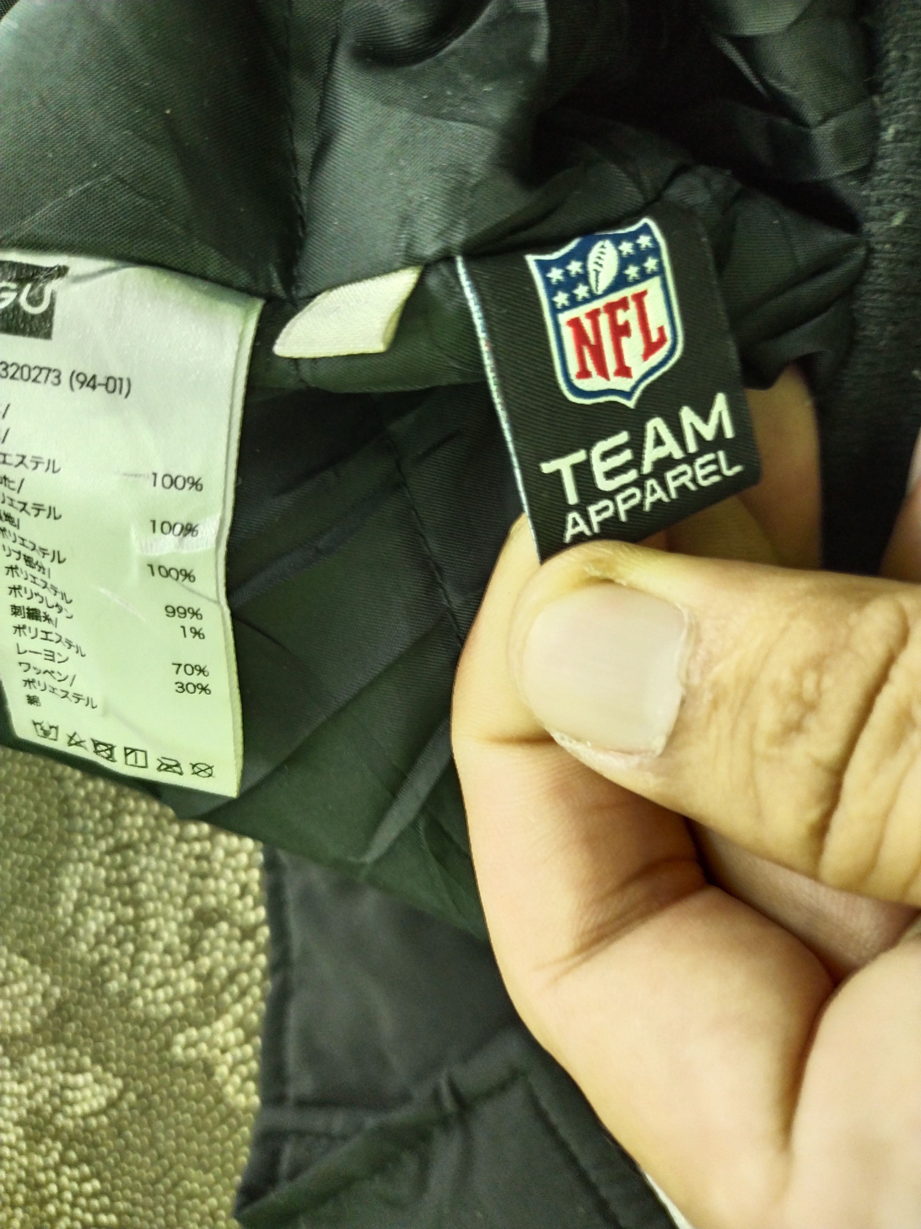 NFL VINTAGE NFL RAIDERS BOMBER JACKET Size US L / EU 52-54 / 3 - 14 Thumbnail