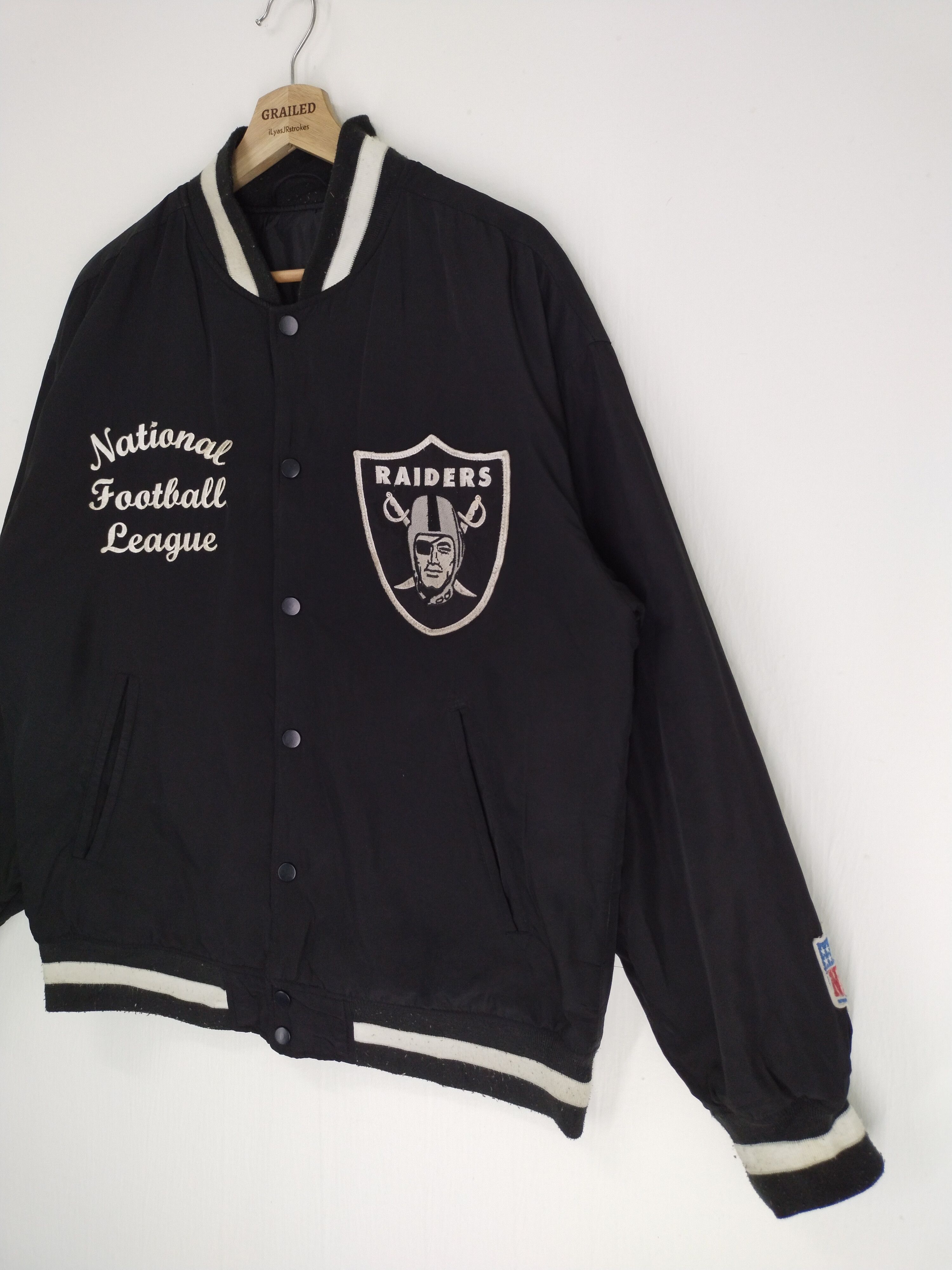 NFL VINTAGE NFL RAIDERS BOMBER JACKET Size US L / EU 52-54 / 3 - 3 Thumbnail