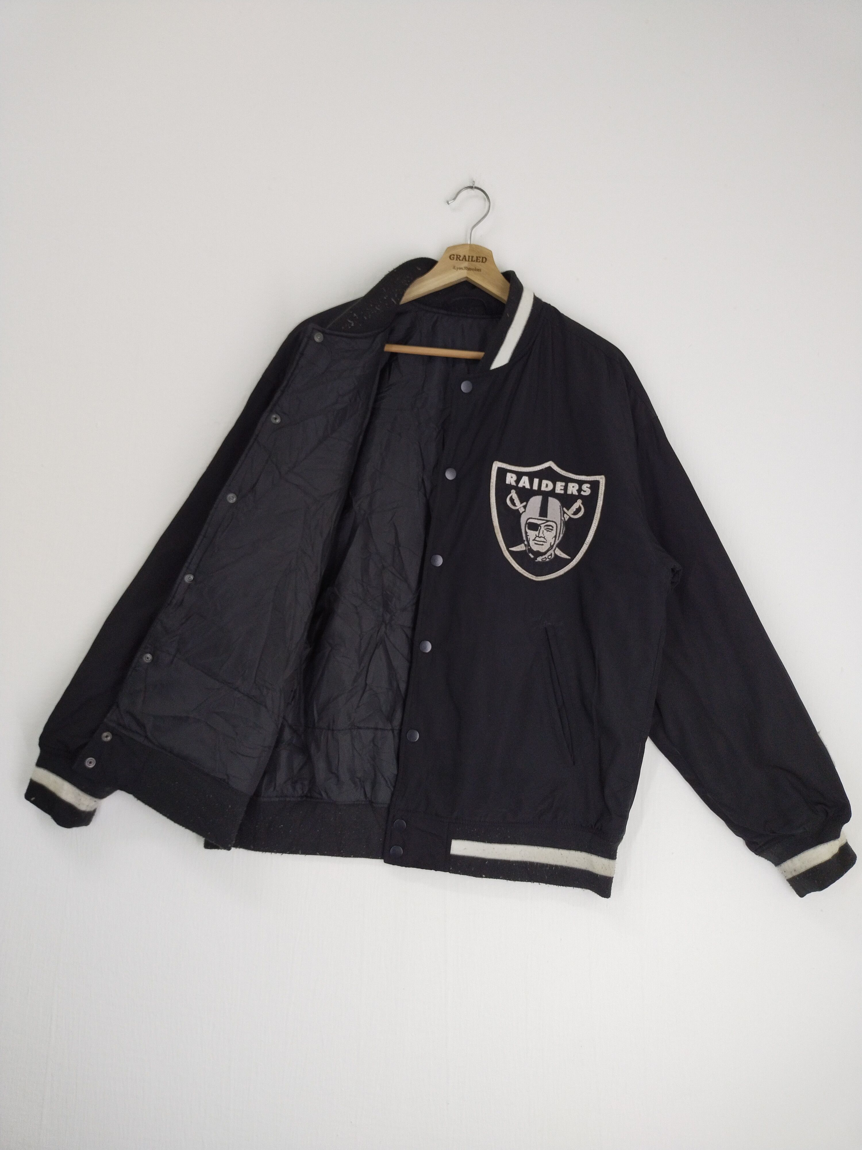 NFL VINTAGE NFL RAIDERS BOMBER JACKET Size US L / EU 52-54 / 3 - 10 Thumbnail