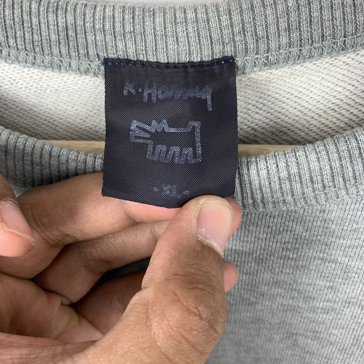 Japanese Brand × Keith Haring × Uniqlo Skate City By Keith Haring Collab Uniqlo Crewneck Sweatshirt Size US XL / EU 56 / 4 - 5 Thumbnail
