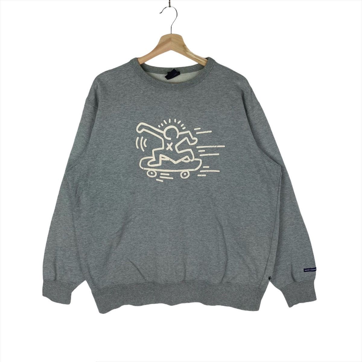 Japanese Brand × Keith Haring × Uniqlo Skate City By Keith Haring Collab Uniqlo Crewneck Sweatshirt Size US XL / EU 56 / 4 - 1 Thumbnail