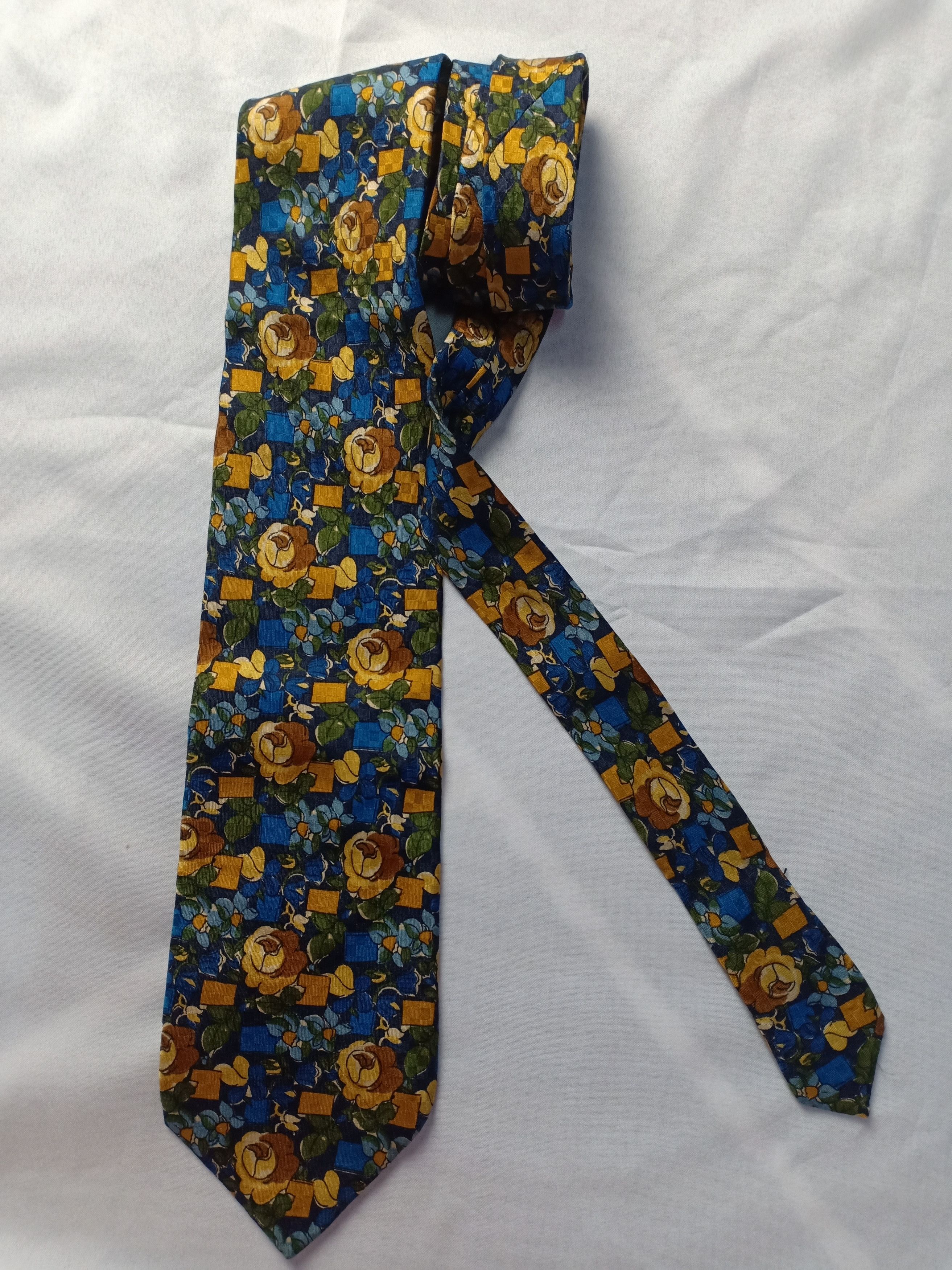 Ungaro Paris UNGARO Floral Nice Design Necktie Size ONE SIZE - 1 Thumbnail