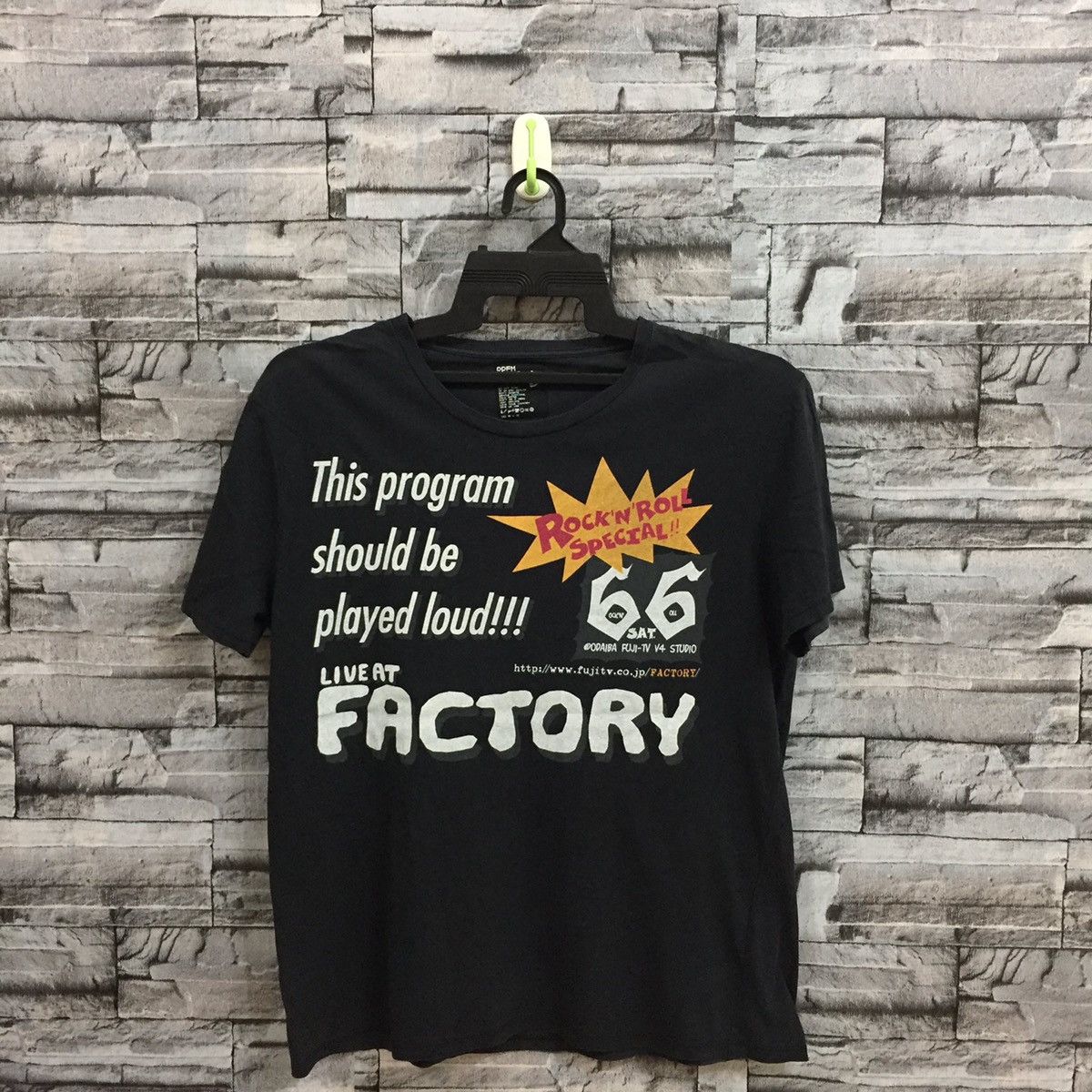 Japanese Brand Vintage PPFM fuji-tv big logo t shirt. Size L fits M Size US M / EU 48-50 / 2 - 3 Thumbnail