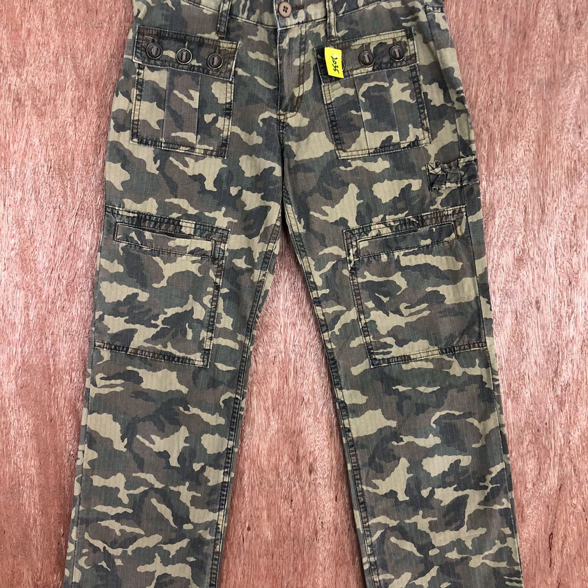 Japanese Brand DL Xgirl Military camo Multipocket Cargo Pants #2035 Size 29" - 4 Thumbnail