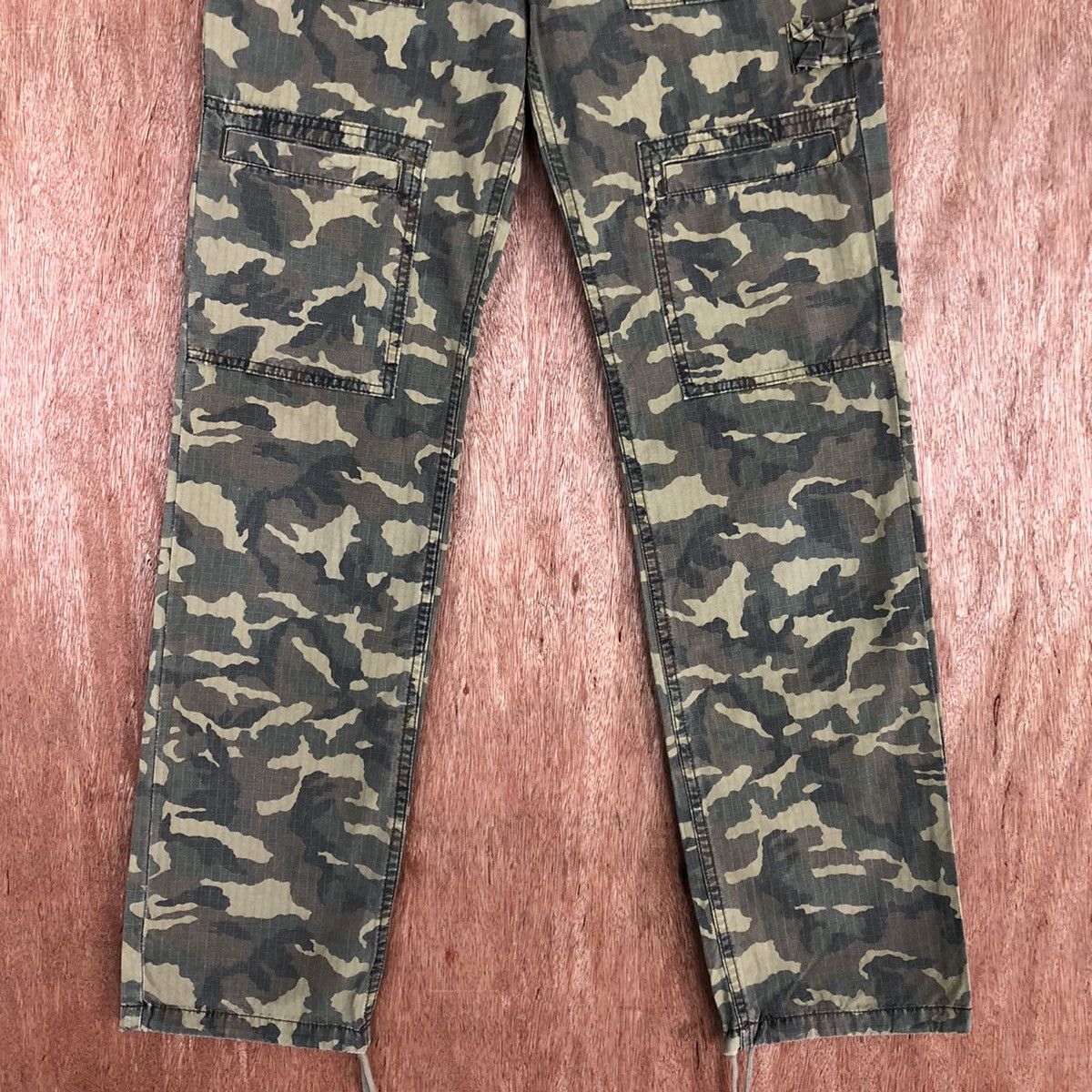 Japanese Brand DL Xgirl Military camo Multipocket Cargo Pants #2035 Size 29" - 3 Thumbnail