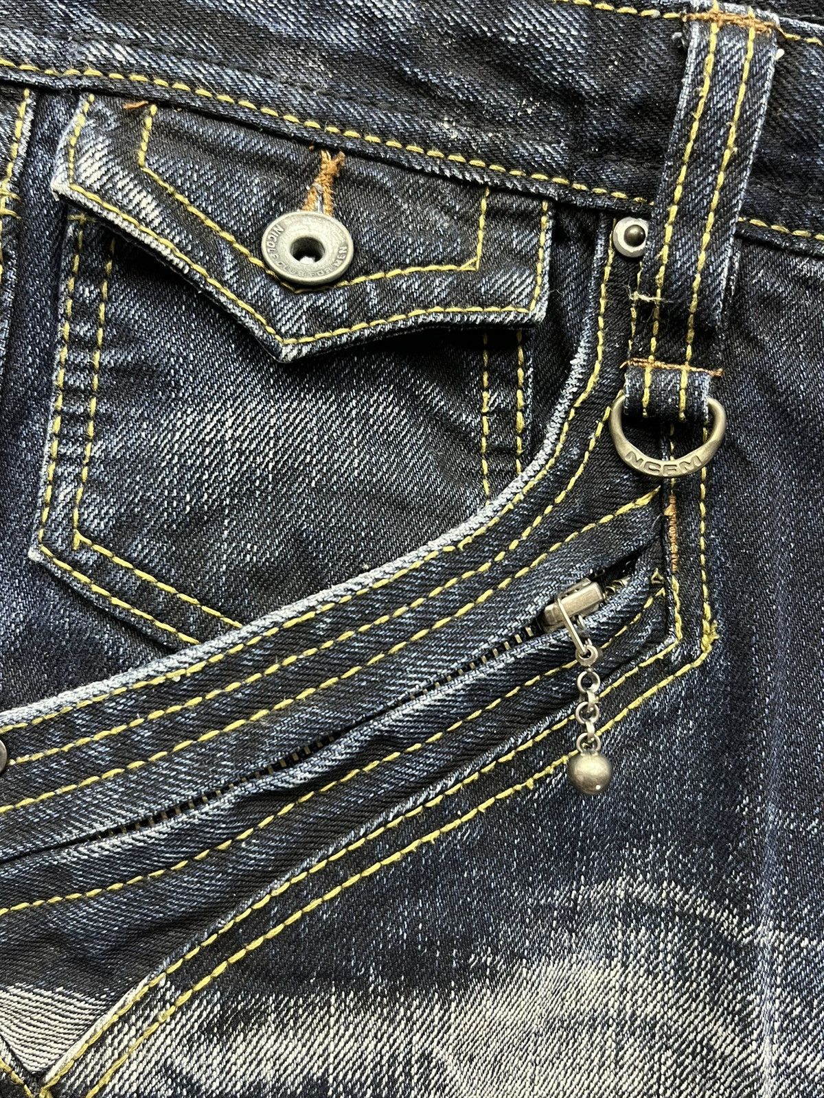 Nicole Club 🔥Vtg NICOLE CLUB FOR MEN Punk Whiskers Twisted Flare Denim Size US 31 - 7 Thumbnail