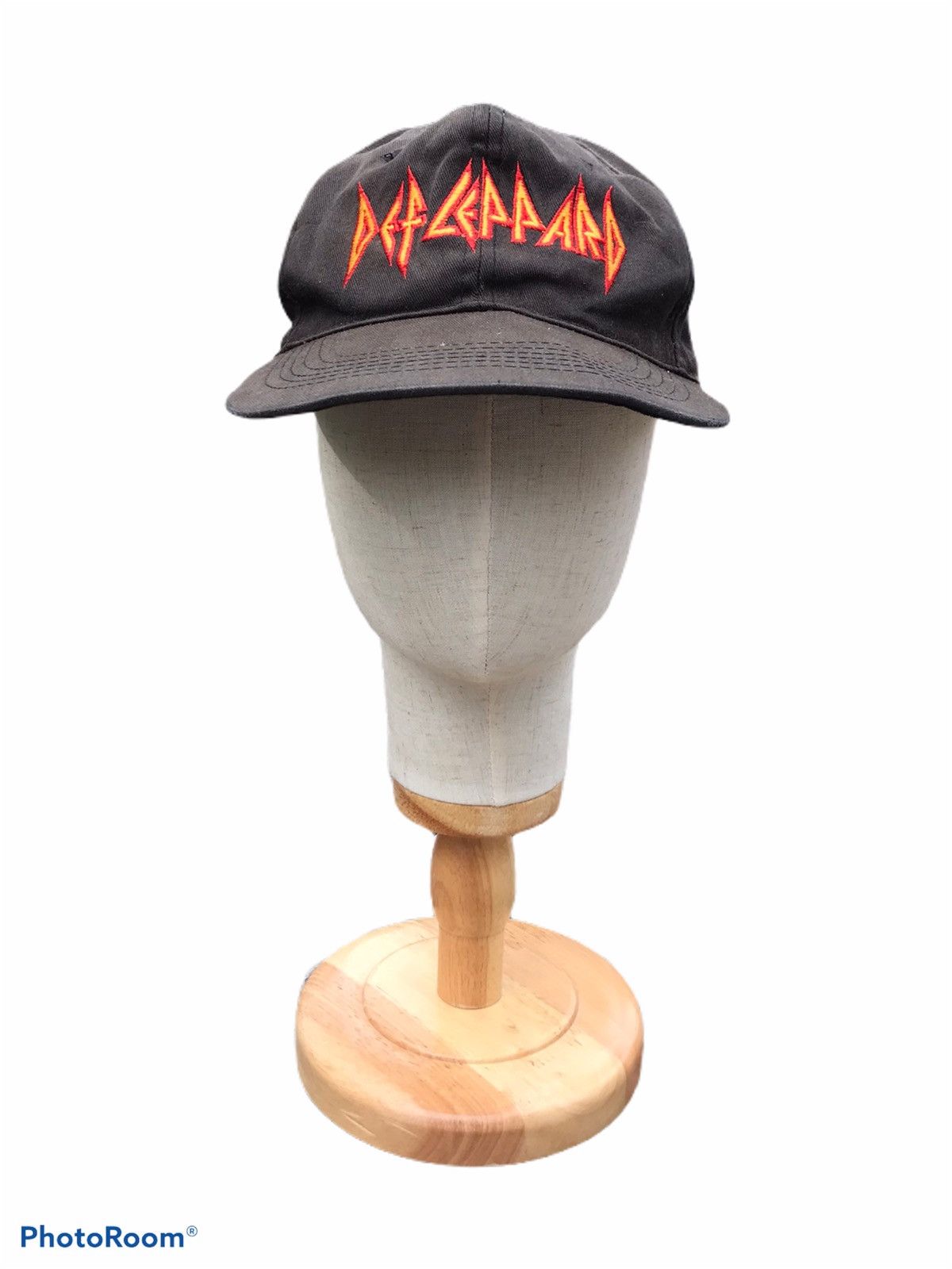 Def Leppard vintage rare 90s mad faded def leppard promo tour cap Size ONE SIZE - 1 Thumbnail
