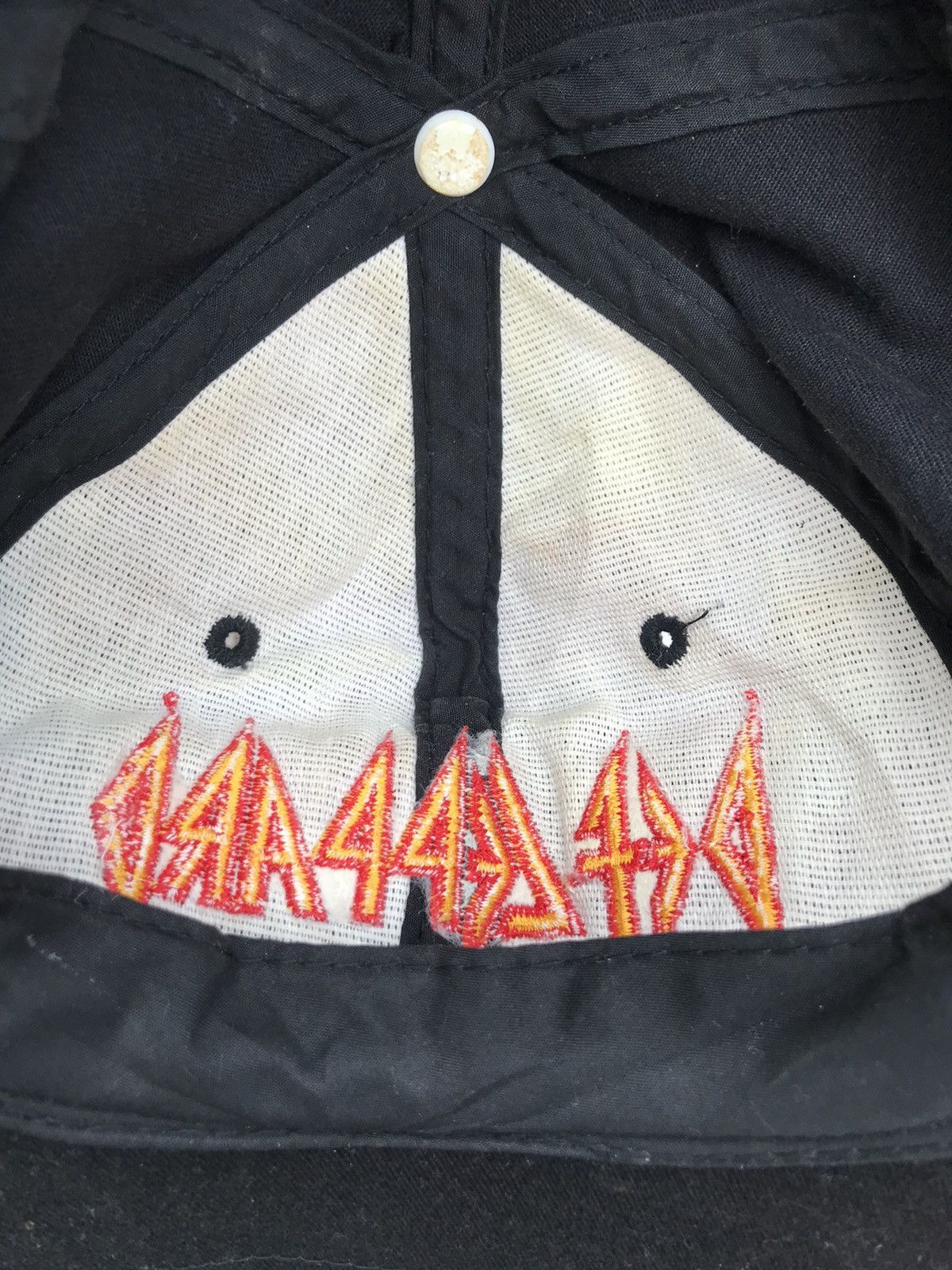 Def Leppard vintage rare 90s mad faded def leppard promo tour cap Size ONE SIZE - 6 Thumbnail