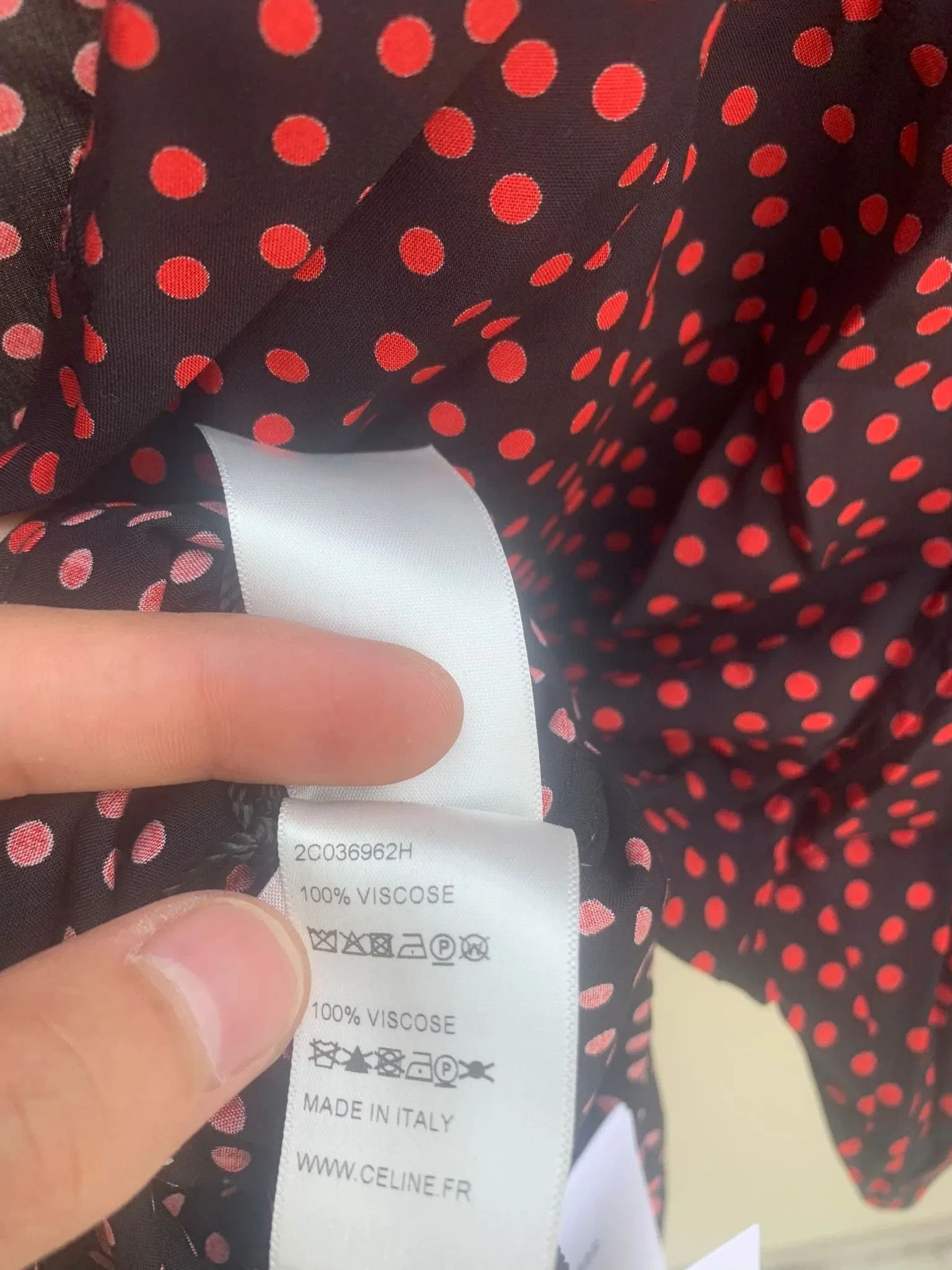 Celine Polka Dot Chemise in Black & Red Size US L / EU 52-54 / 3 - 9 Thumbnail