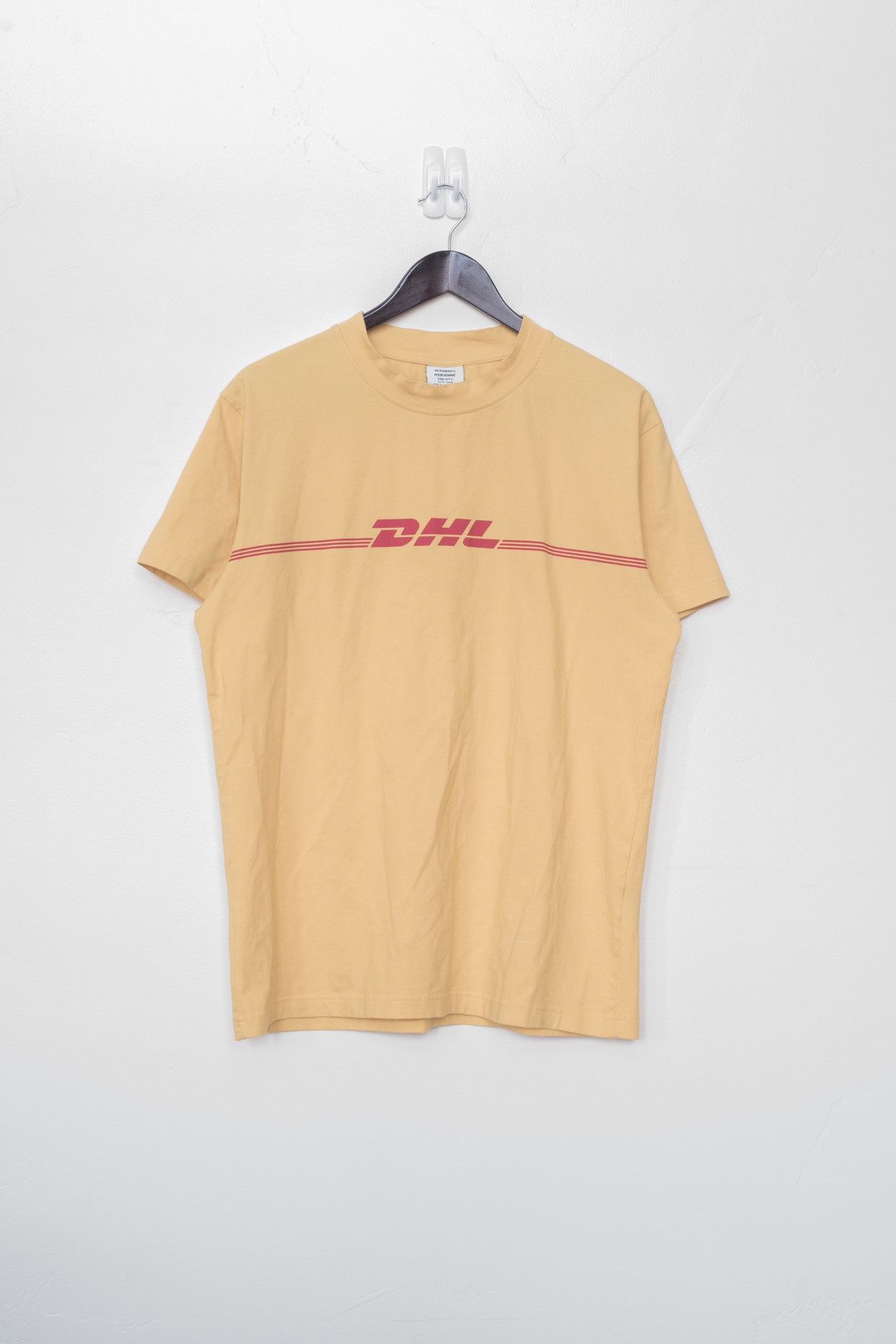 Vetements tee dhl hot sale