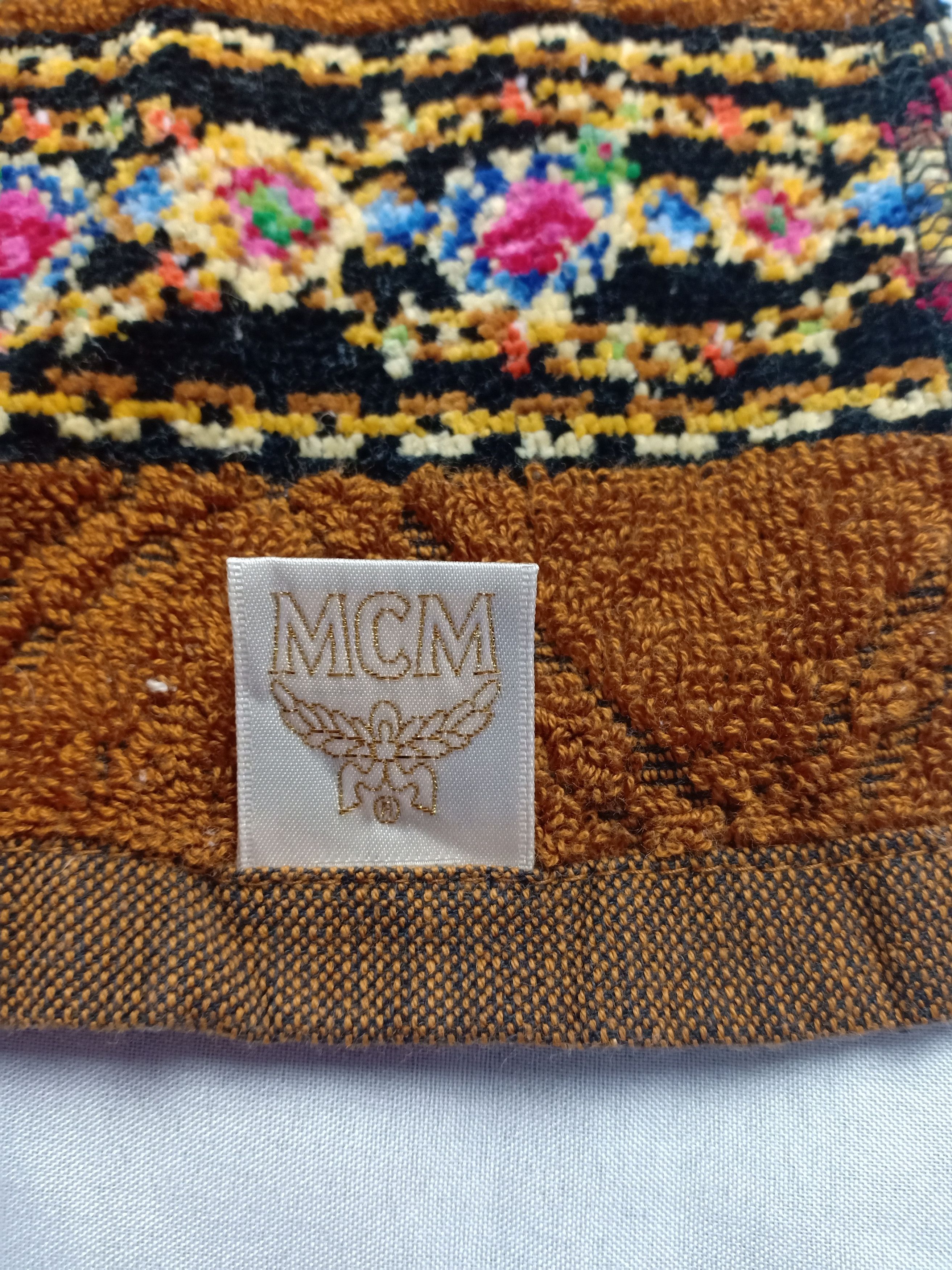 MCM MCM Hand Hair Towel Luxury Gift Size ONE SIZE - 6 Thumbnail
