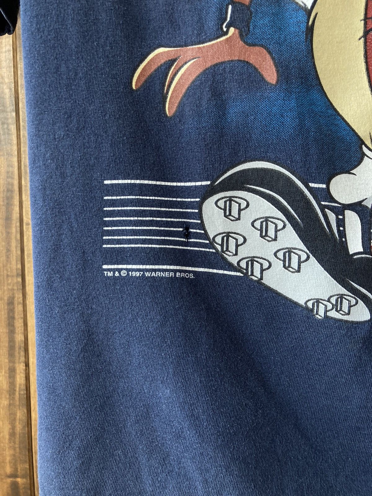 MLB Vintage 1997 Tazmanian Devil Atlanta Braves MLB tee Size US XS / EU 42 / 0 - 3 Thumbnail
