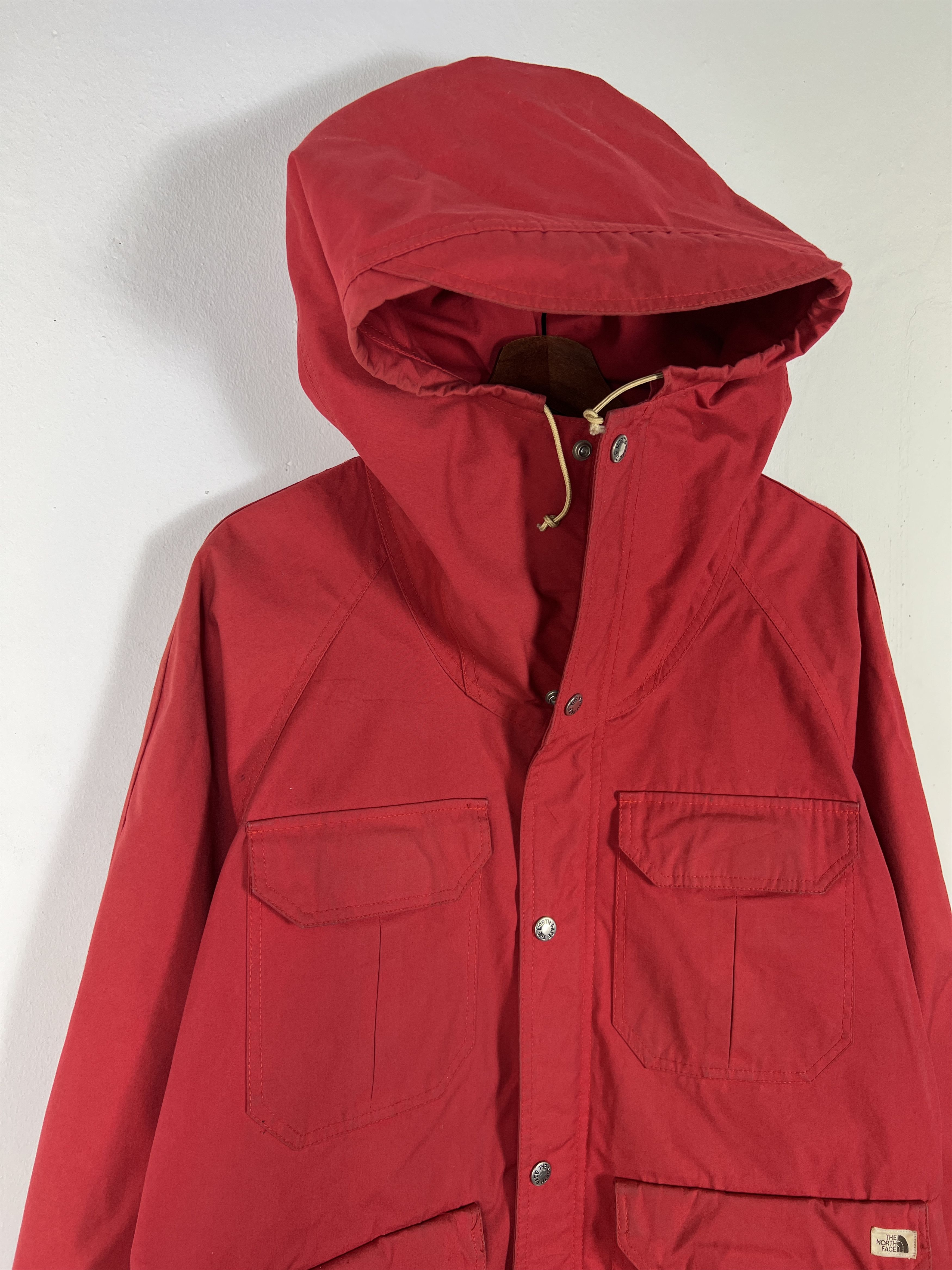 The North Face Vintage 90s The North Face red parka hoodies Size US L / EU 52-54 / 3 - 2 Thumbnail